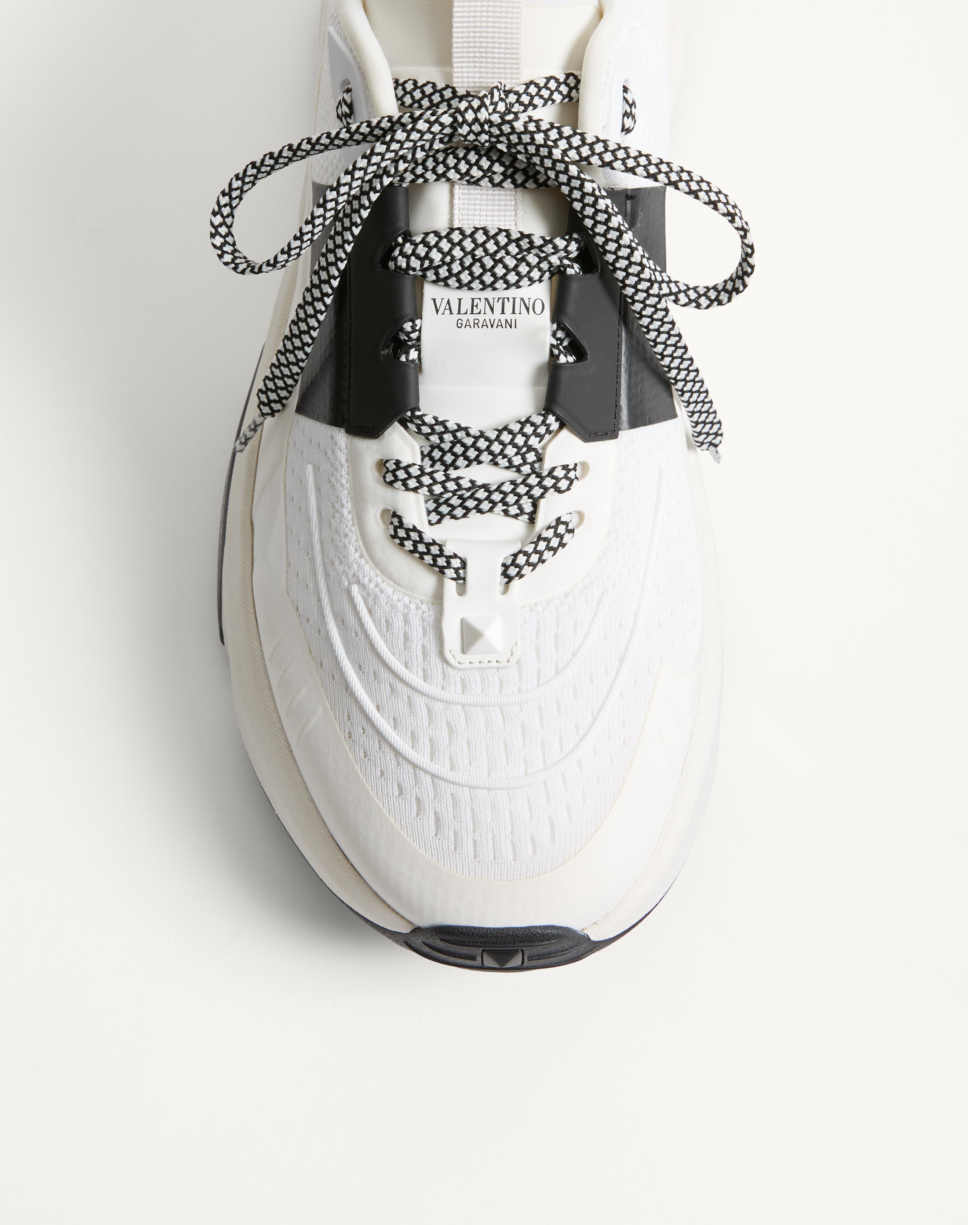 TRUE ACT LOW TOP SNEAKER IN MESH AND RUBBERIZED FABRIC - 7