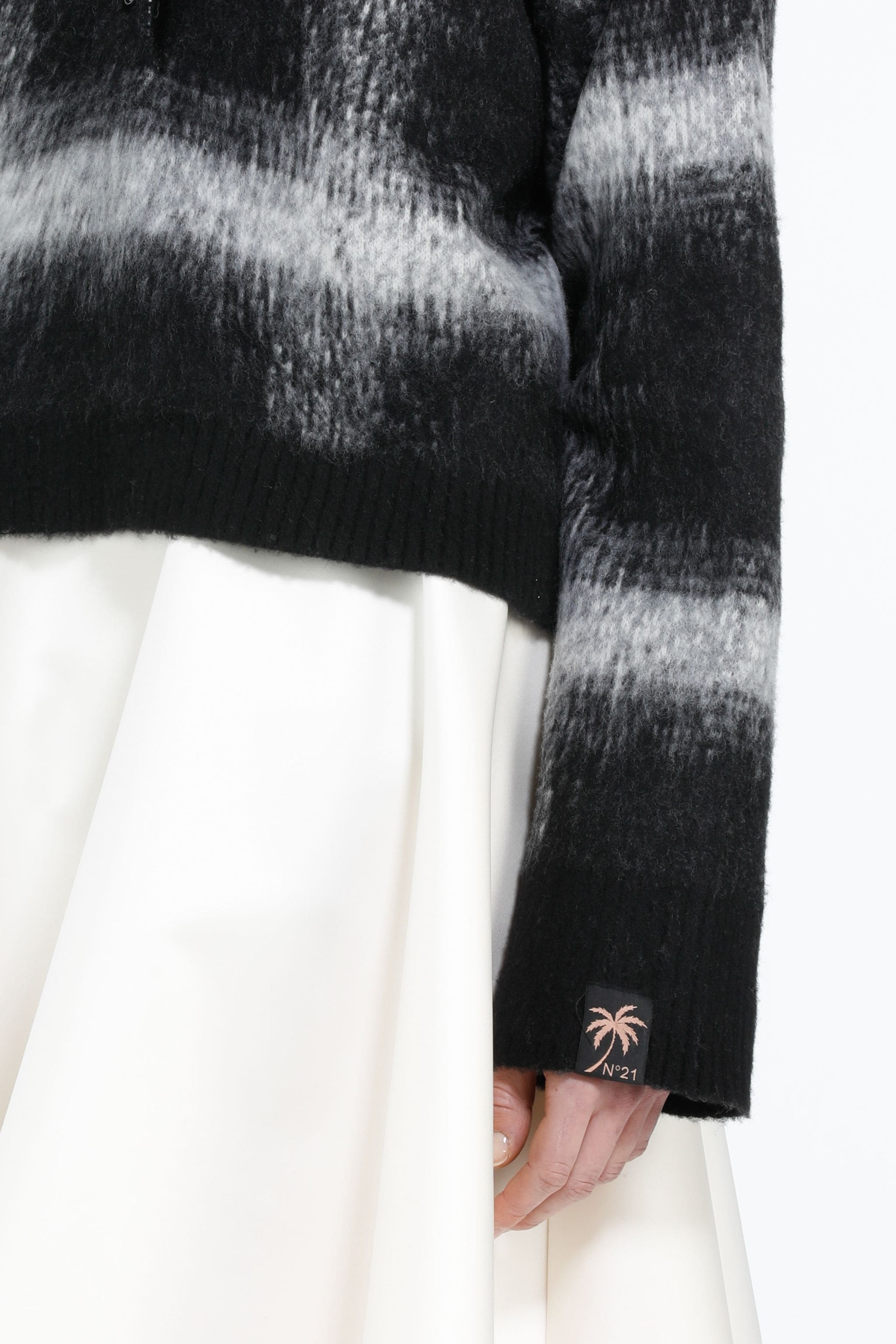 CHECKED VIRGIN WOOL SWEATER - 5