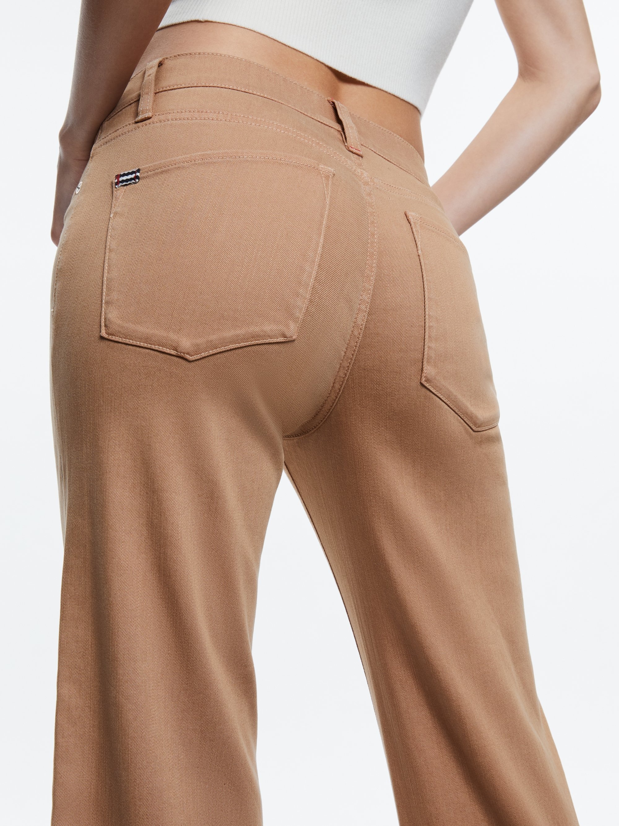 ROXIE LOW RISE STRAIGHT FLARE CROPPED JEAN - 5