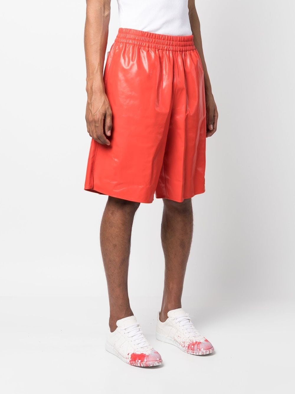 elasticated-waist leather shorts - 3