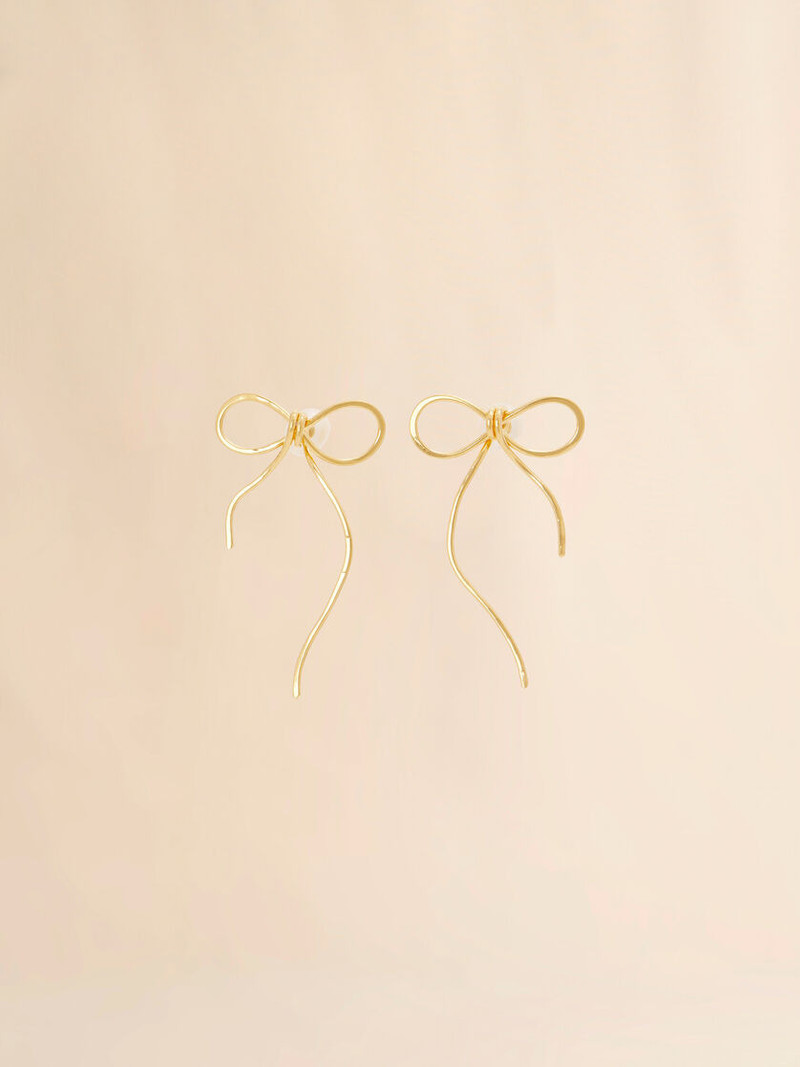 GOLDEN BOW STUD EARRINGS 1