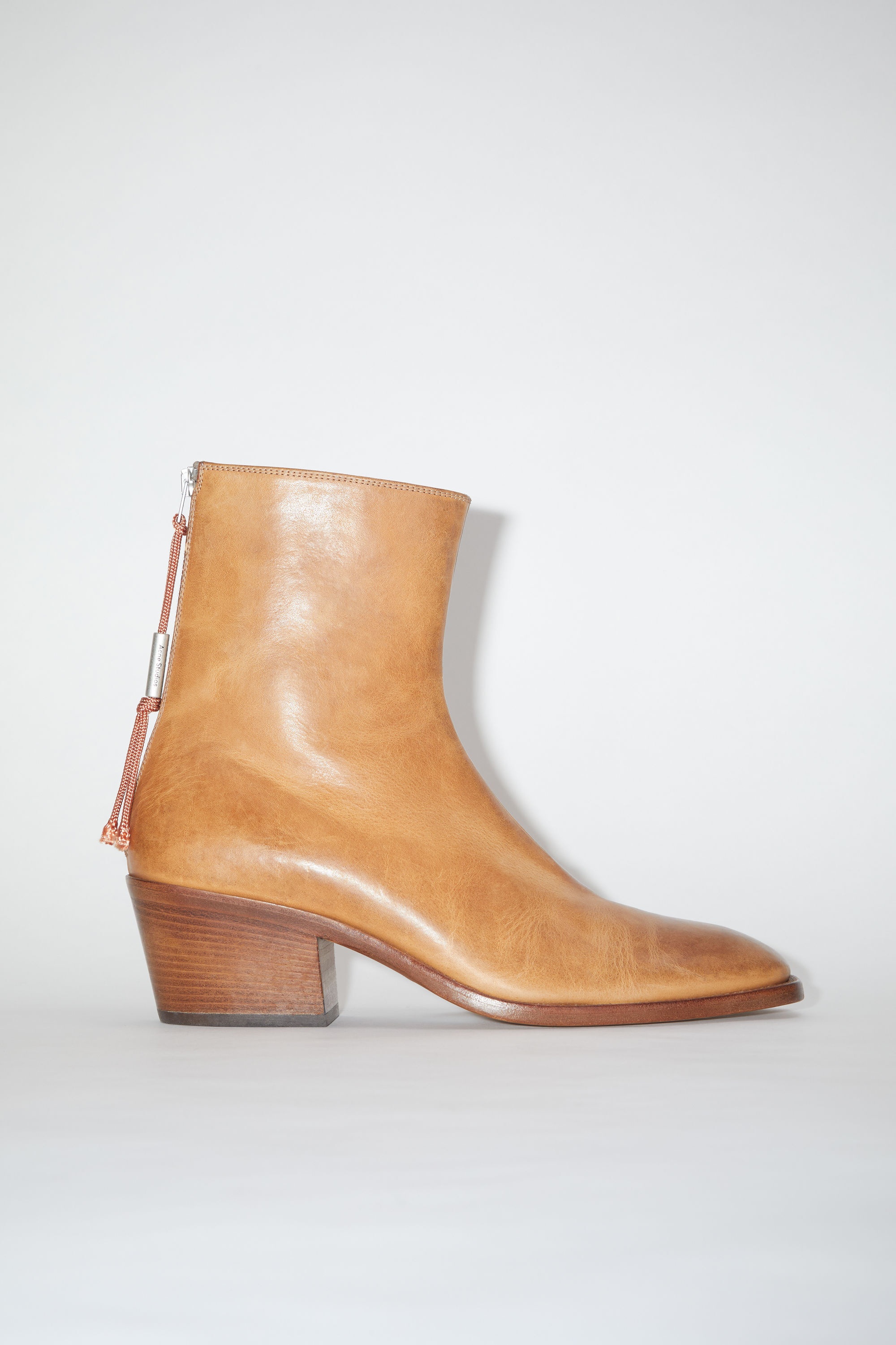 Acne Studios Leather boots - Beige | REVERSIBLE