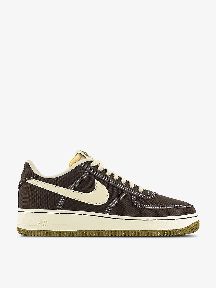 Selfridges nike trainers deals