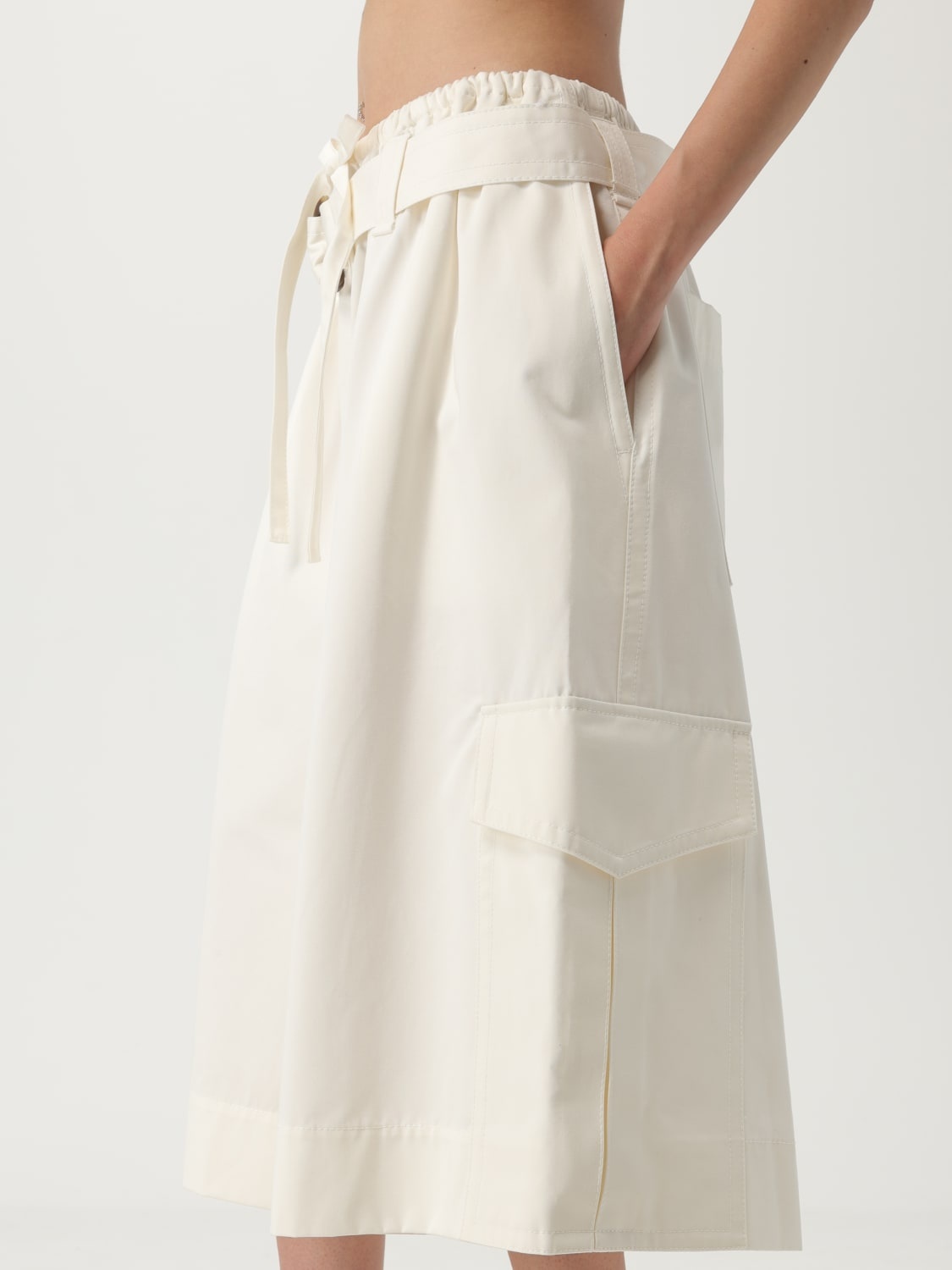 Short woman Zimmermann - 5
