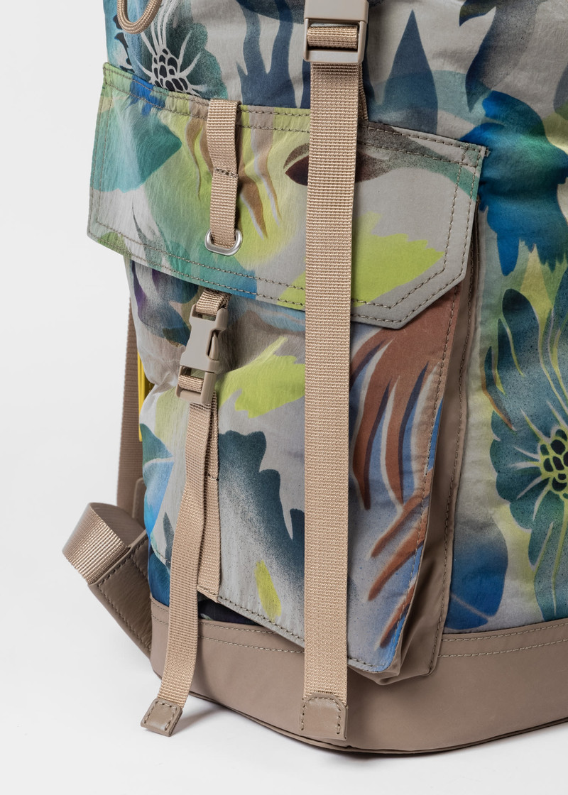 'Hot Summer' Backpack 5