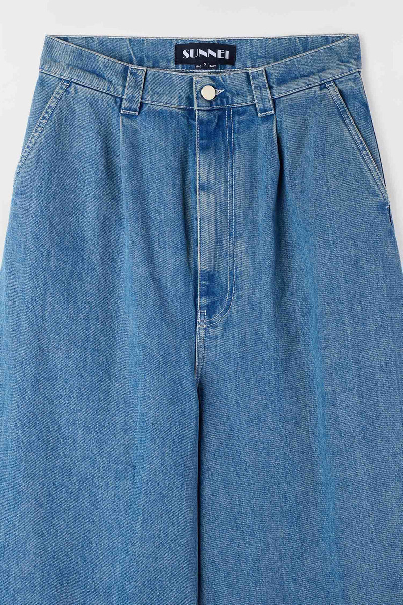 SUNNEI EXTRA OVER PANTS / light washed denim outlook