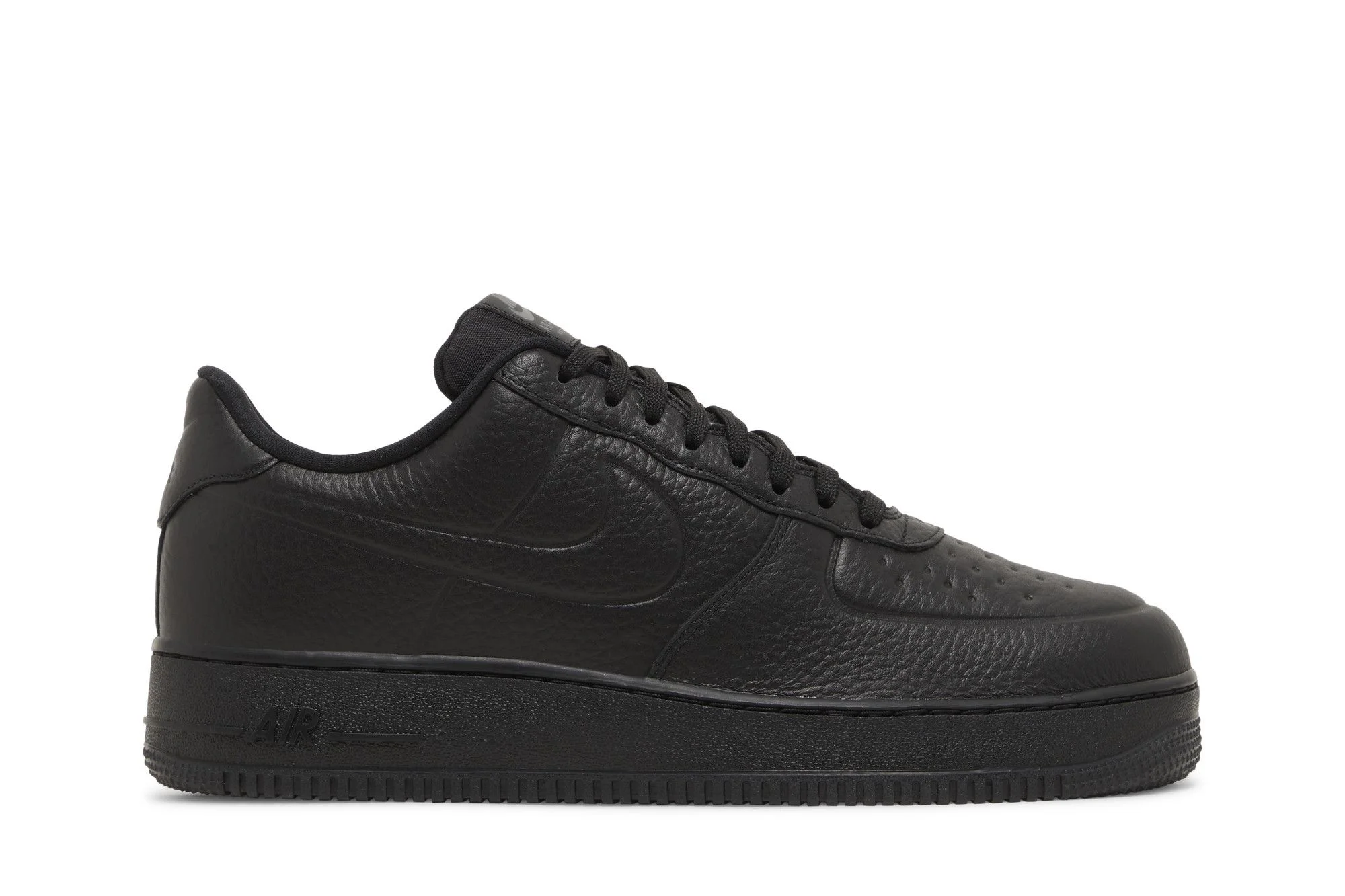 Air Force 1 '07 Pro-Tech 'Triple Black' - 1