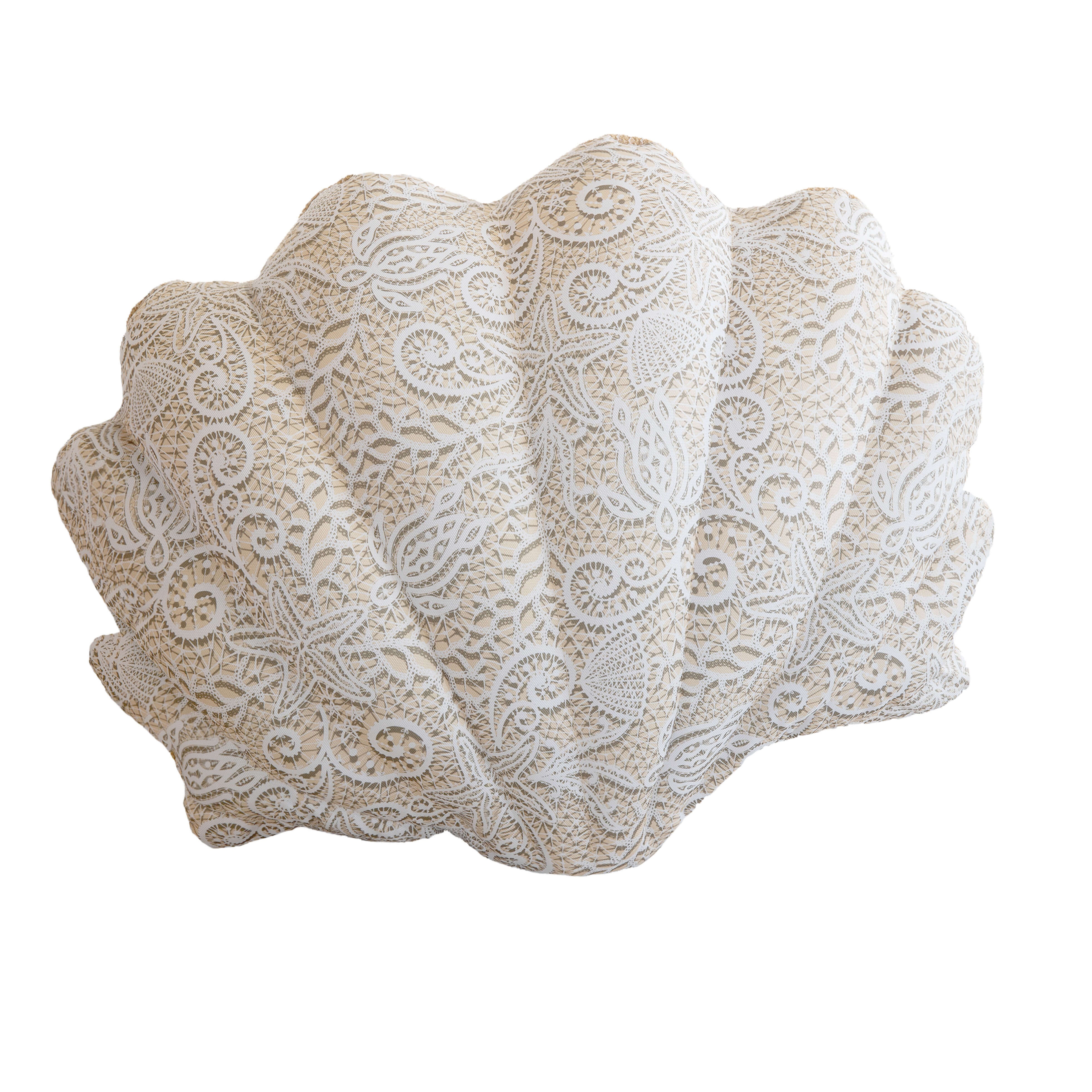 Shell Cushion Broderies Anglaises - VBQ x MX HOME - 1