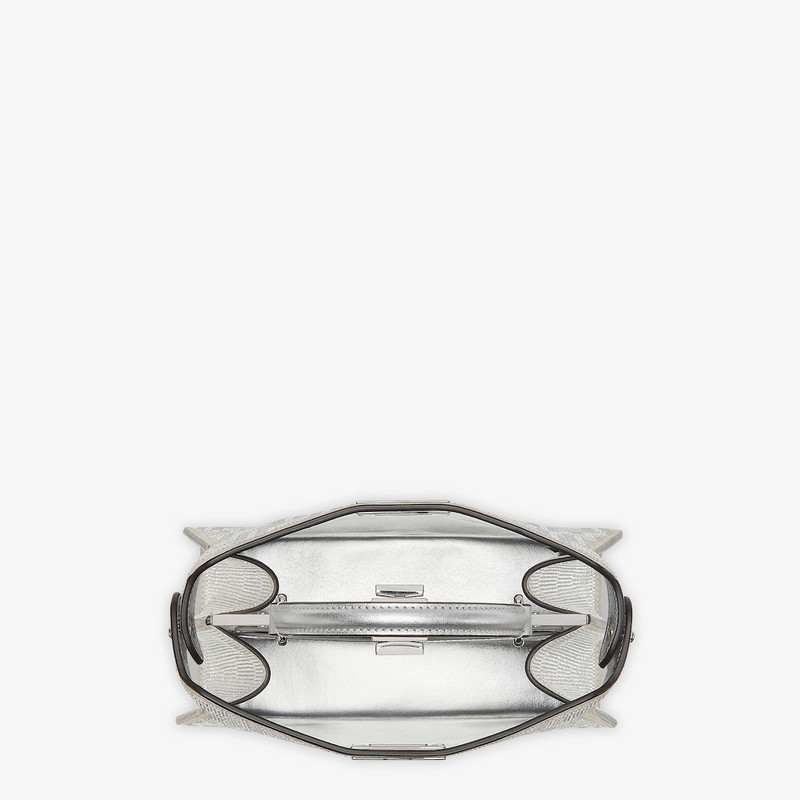 Peekaboo ISeeU Small 4