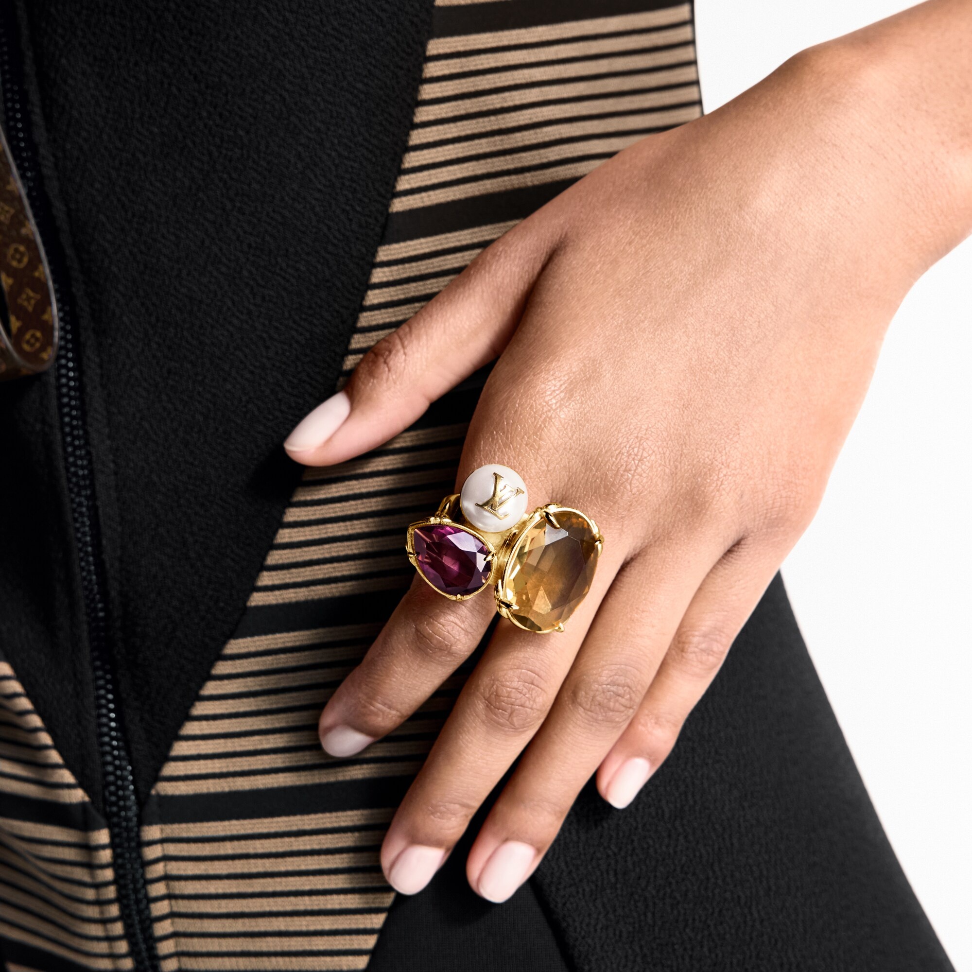 Heirloom Ring - 4