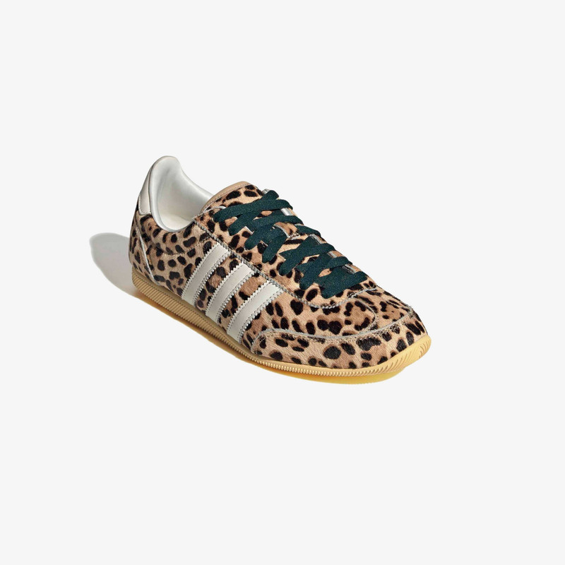 adidas Originals Wmns Japan outlook