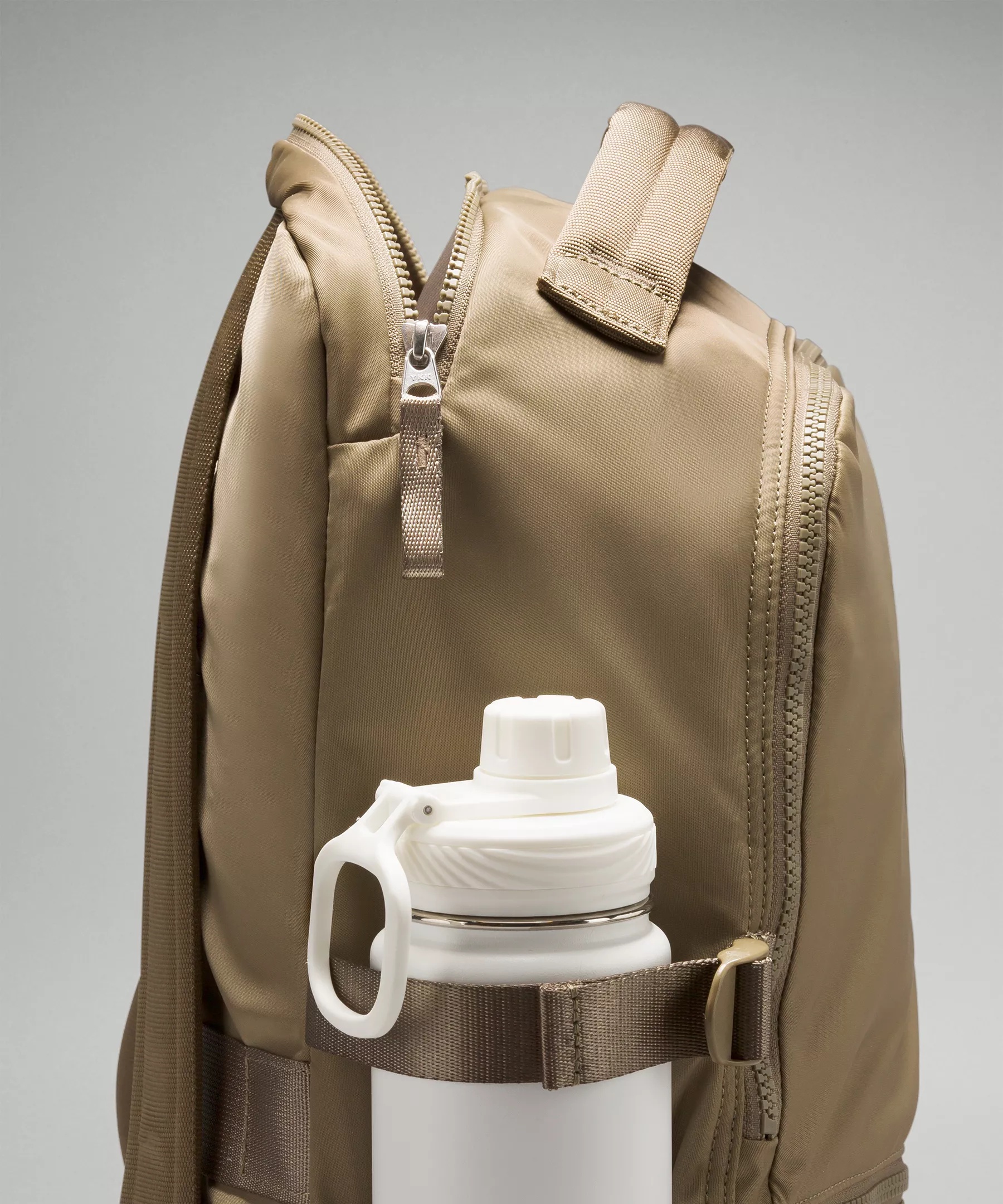 New Crew Backpack 22L *Logo - 4