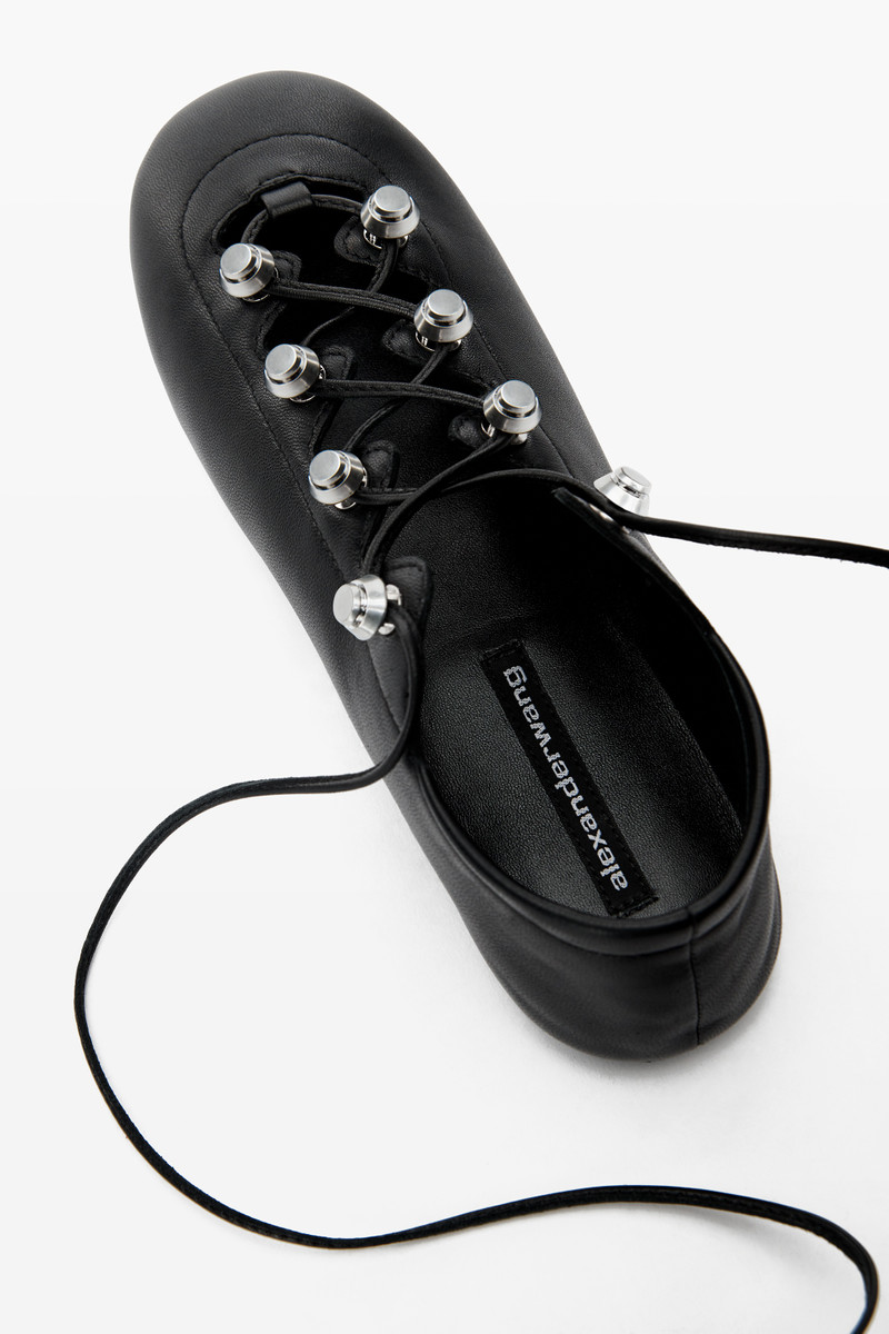 Vyolette Lace-Up Flat in Leather 4