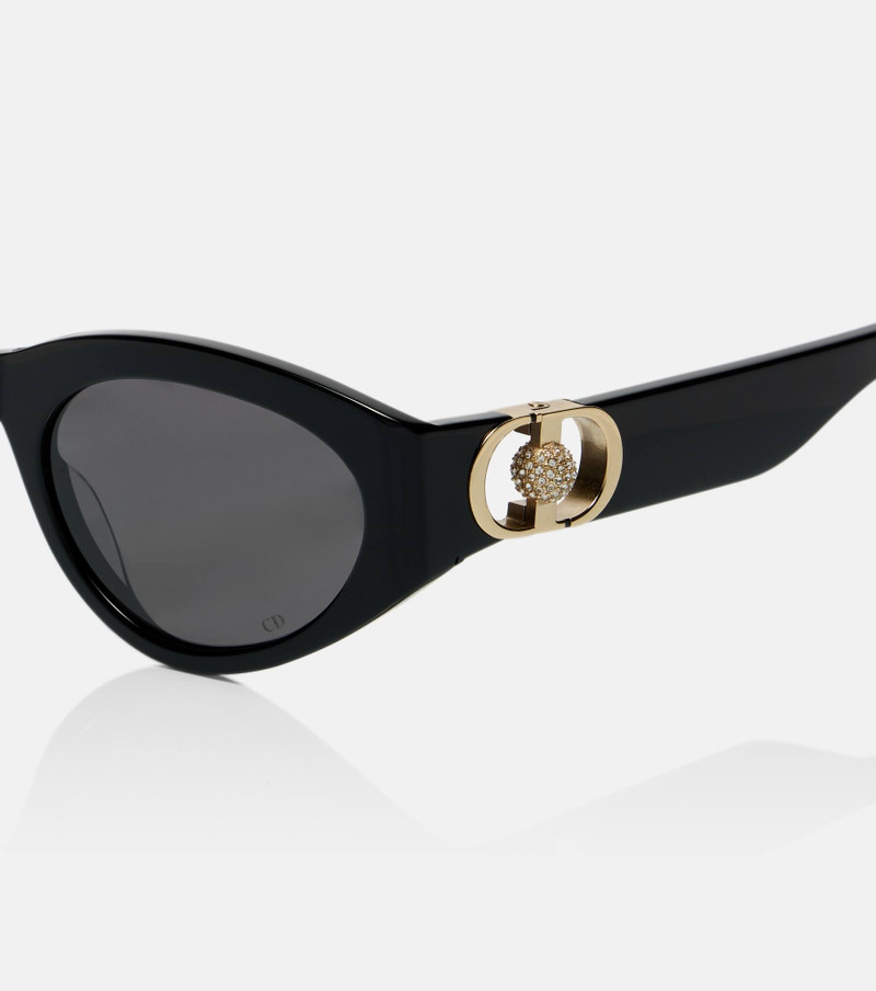 Dior 30Montaigne B6I cat-eye sunglasses outlook