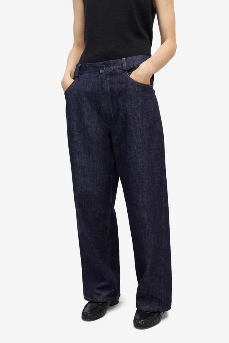 button-fastening trousers 4