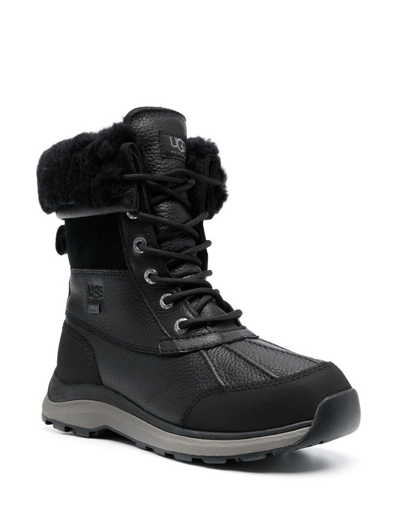 UGG Adirondack 111 boots outlook