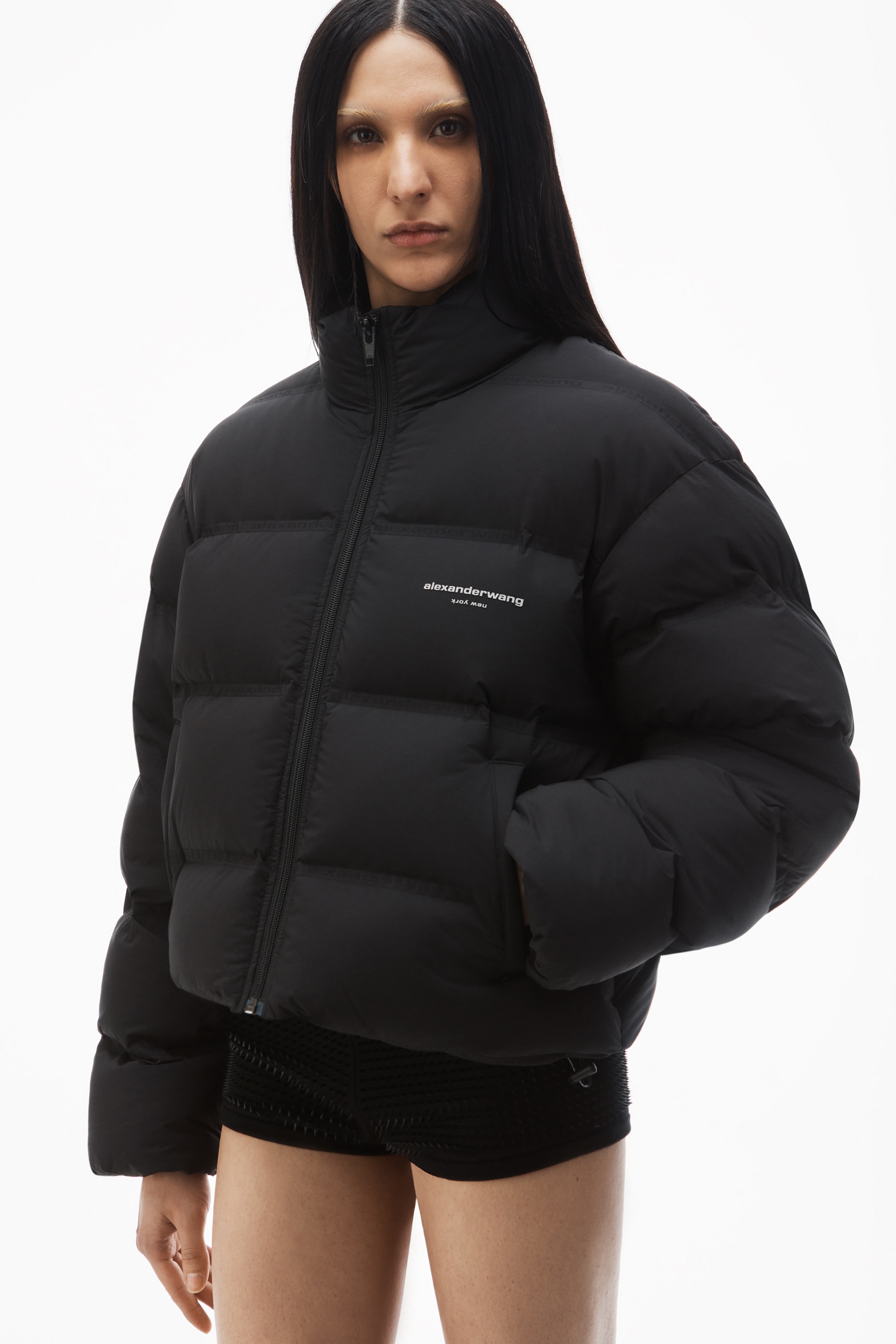 cropped puffer coat with reflective logo - 3