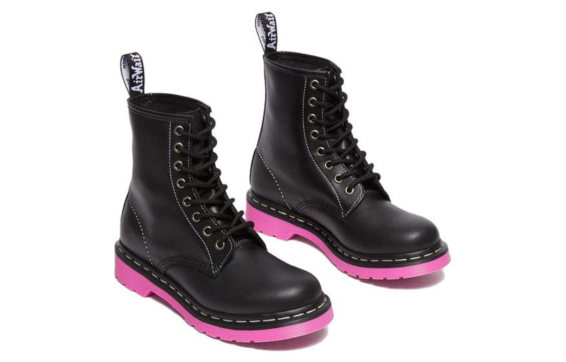 Dr. Martens (WMNS) Dr. Martens 1460 Wanama Leather Jungle Zip Boots 'Black Pink 30925001 outlook