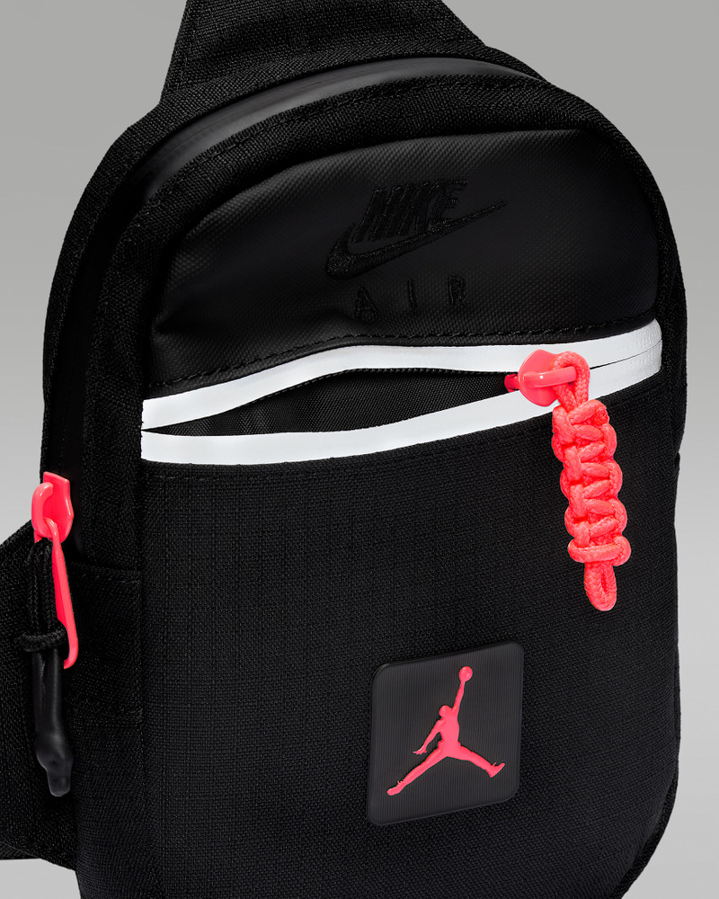 Jordan Franchise Sling Bag (1L) 6