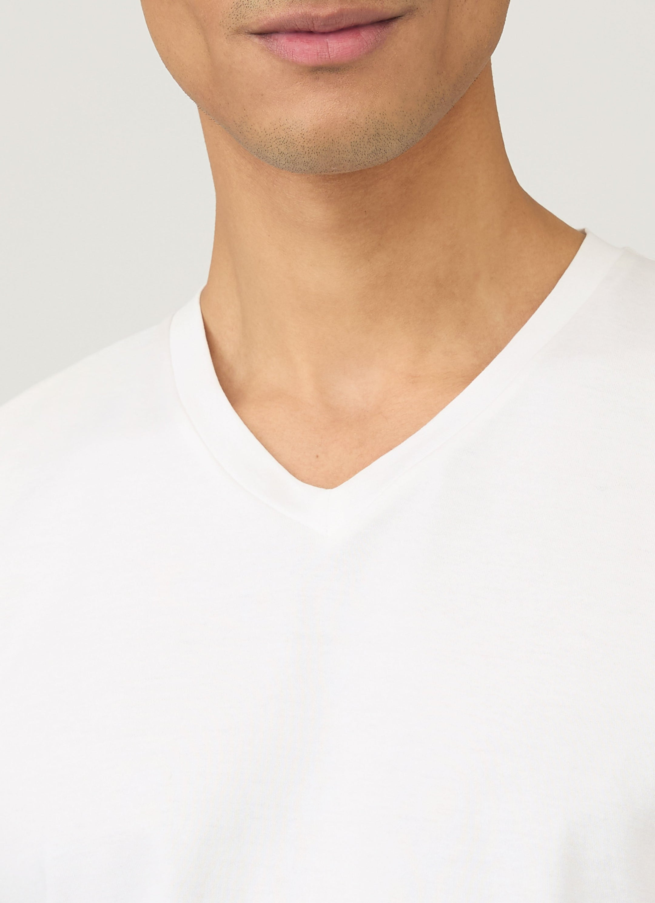 Riviera V Neck T‑shirt - 6