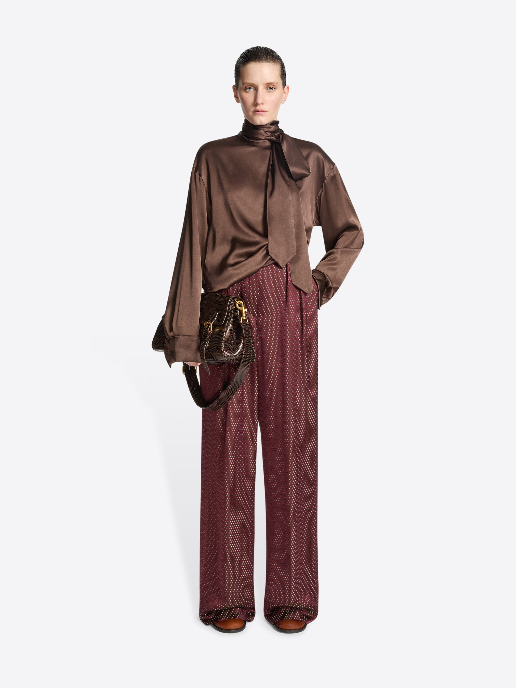 LEATHER SATCHEL - 6