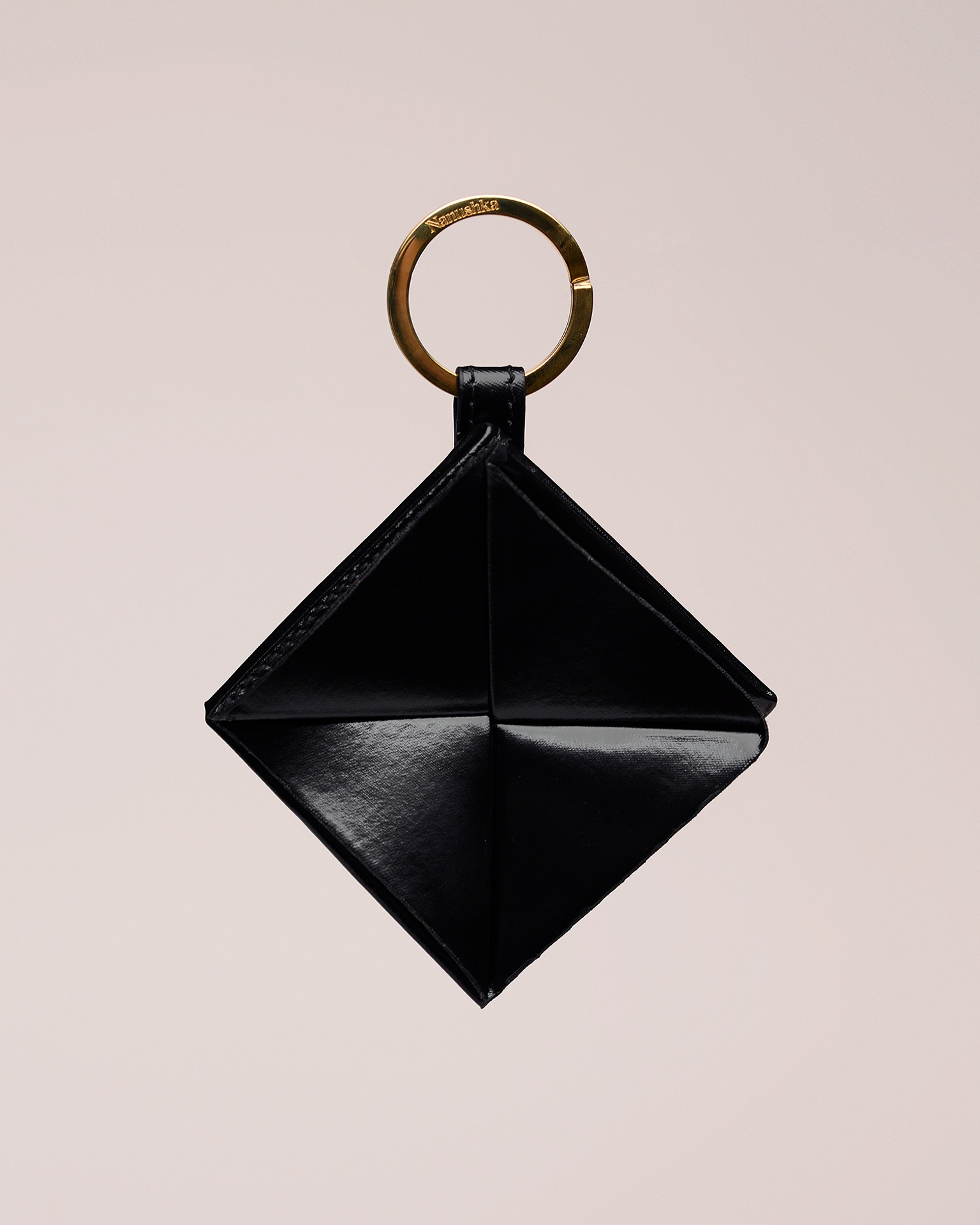 QUINN - Patent vegan leather origami keychain - Black - 2