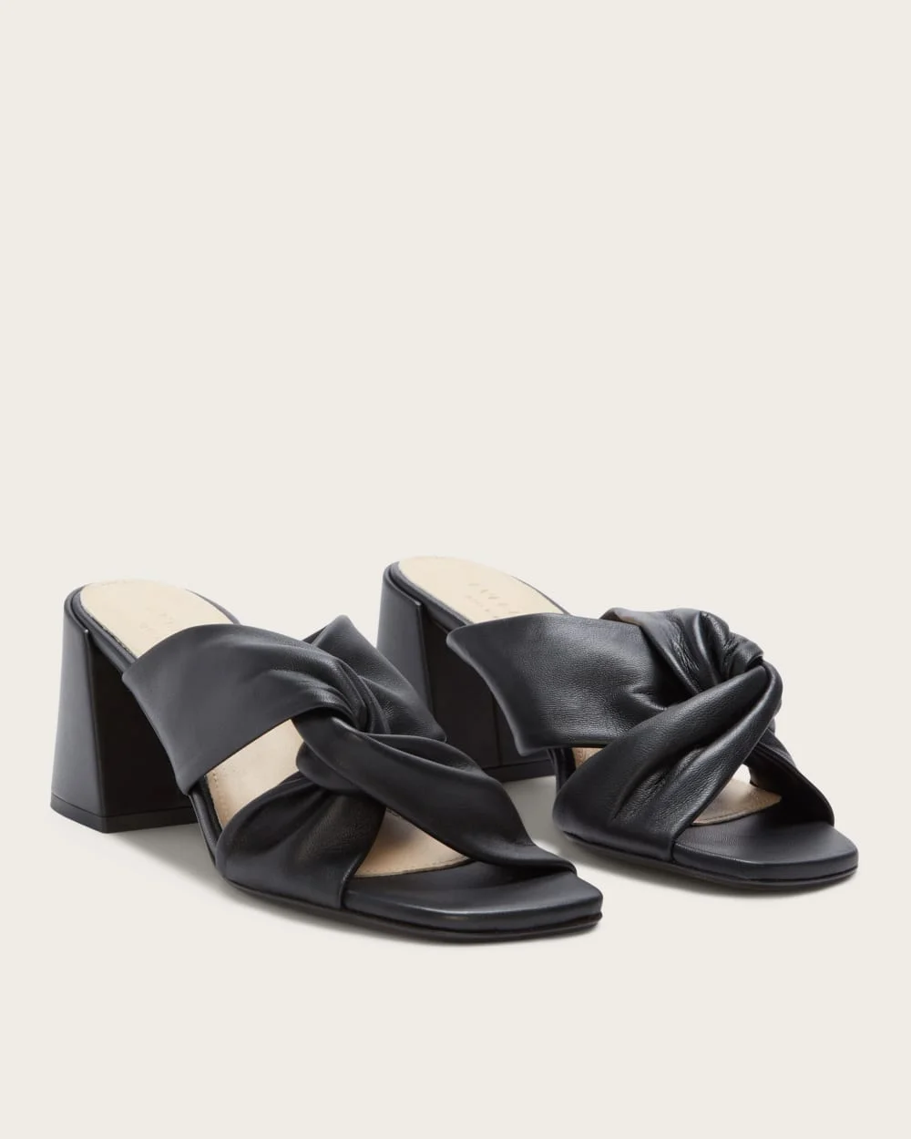 THE DAY TWIST HEEL - 1