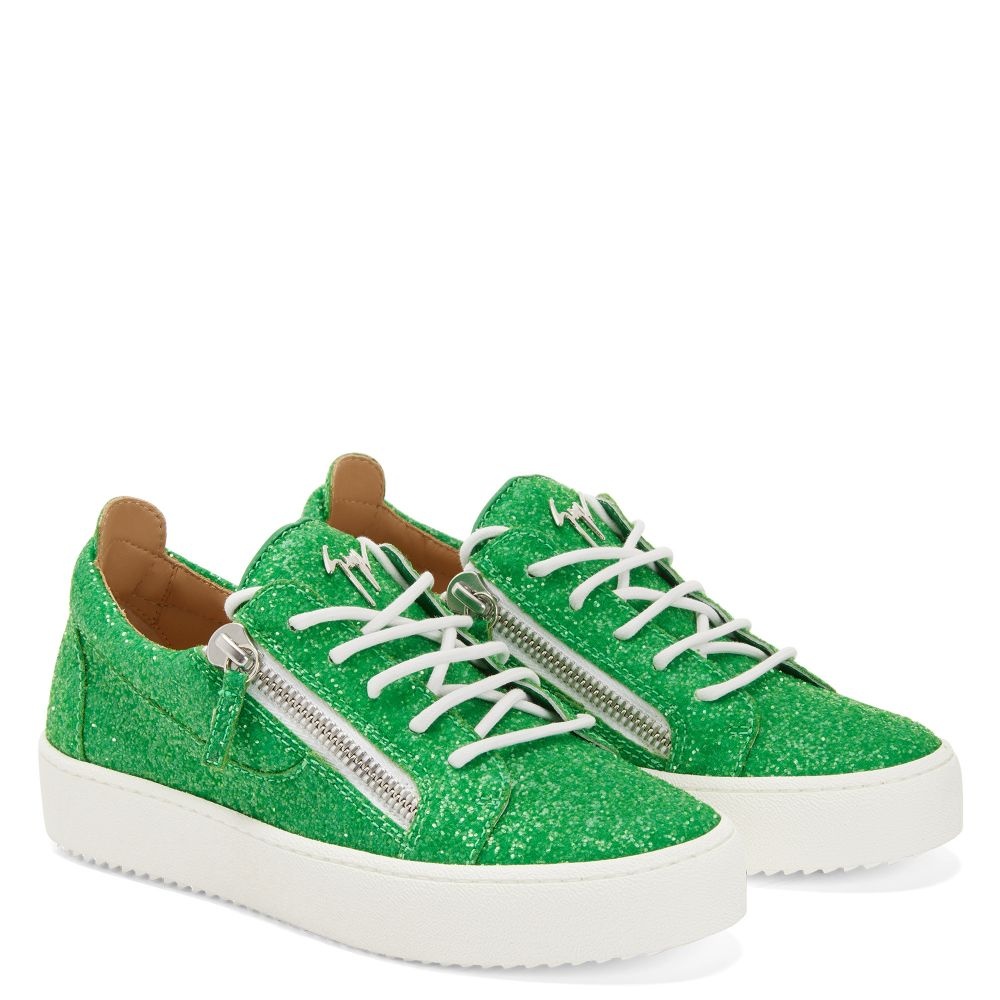 Gail Glitter - 2