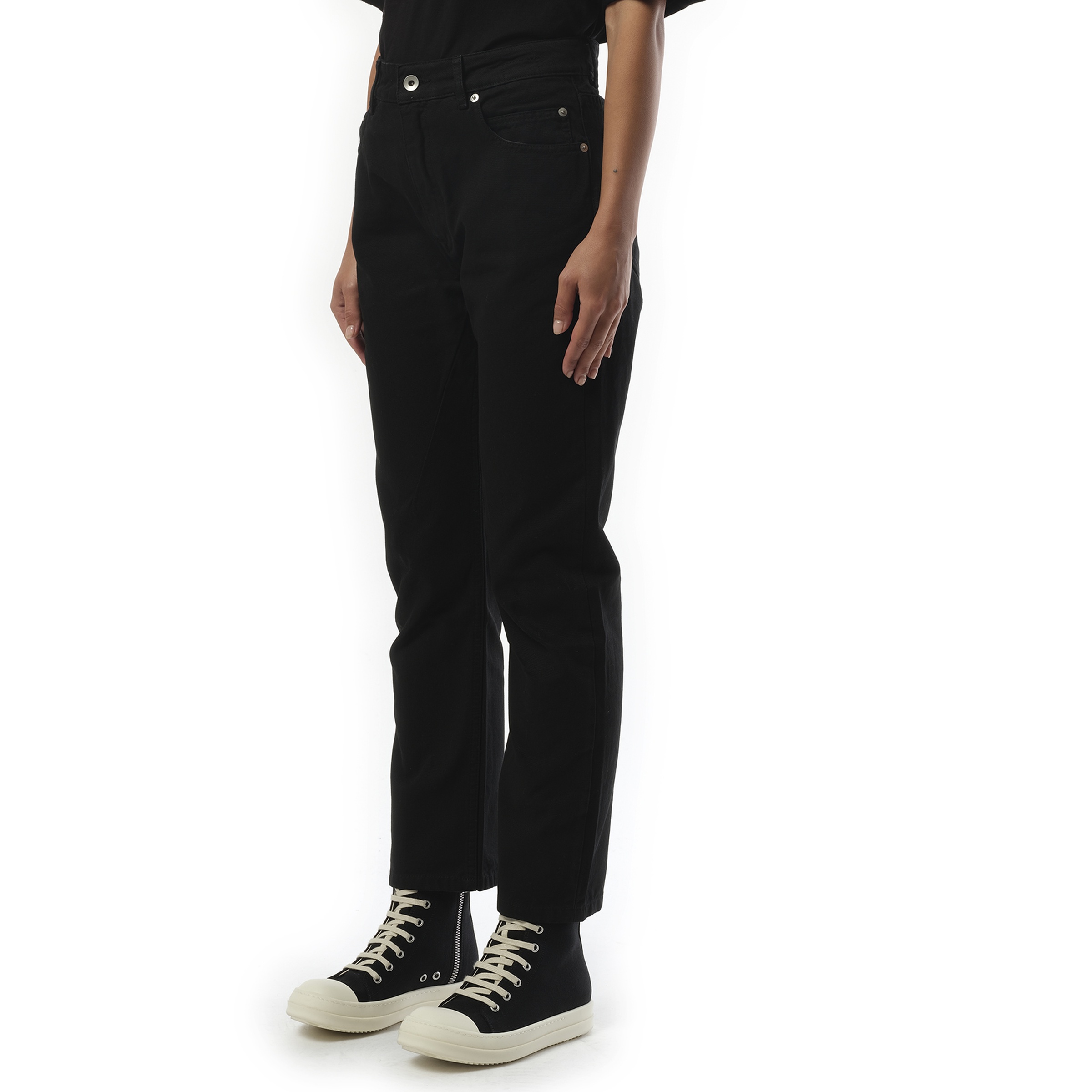 VDD Jeans in Black - 5