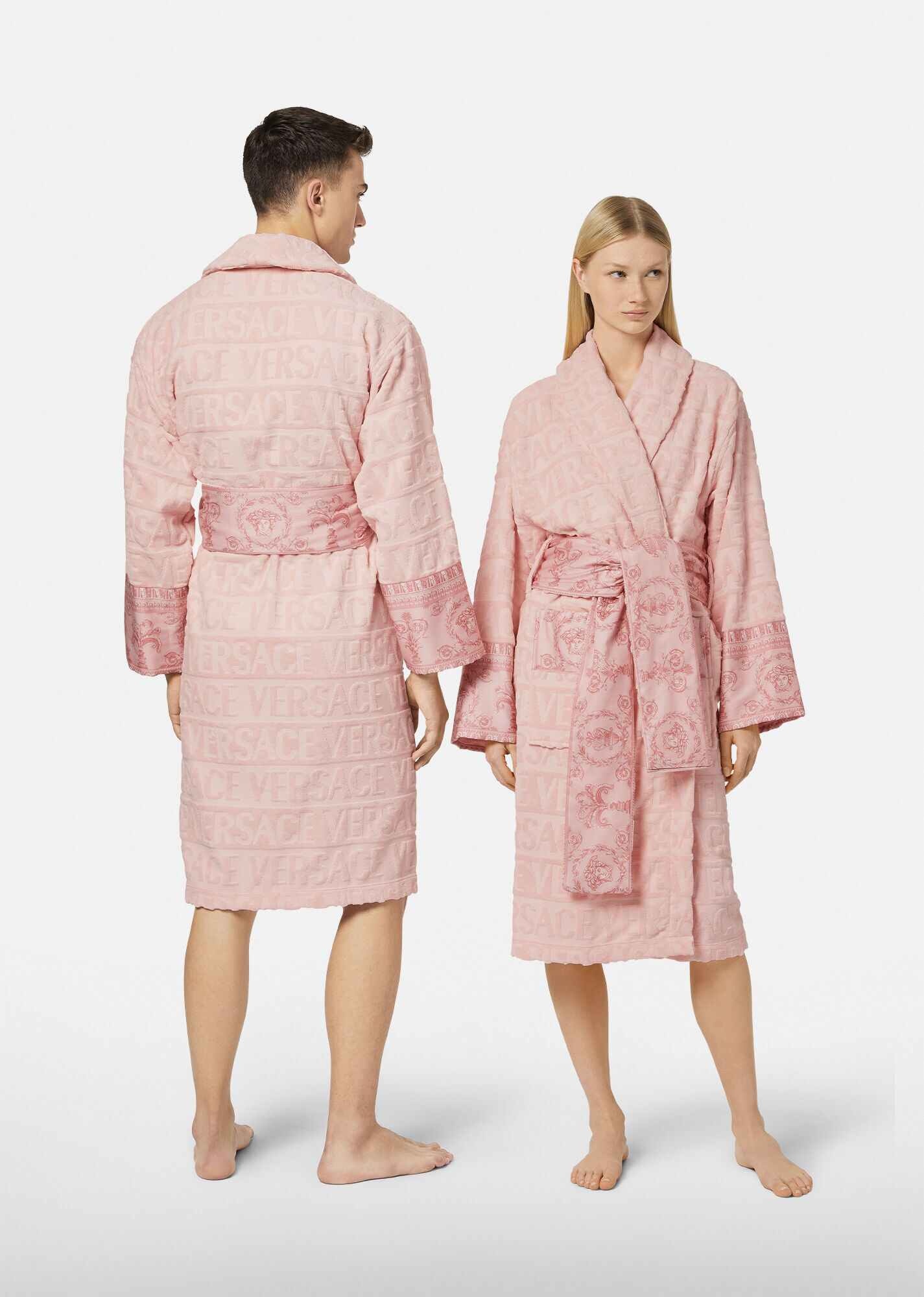 I ♡ Baroque Bathrobe Pink