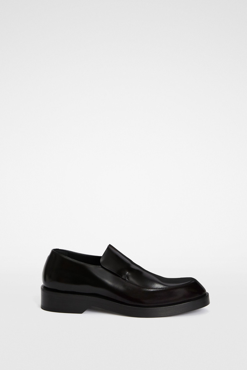 Loafer 1