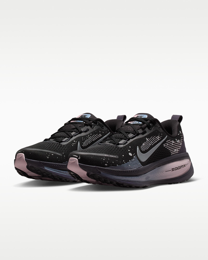 Nike Vomero 18 SE Women's Road Running Shoes 5