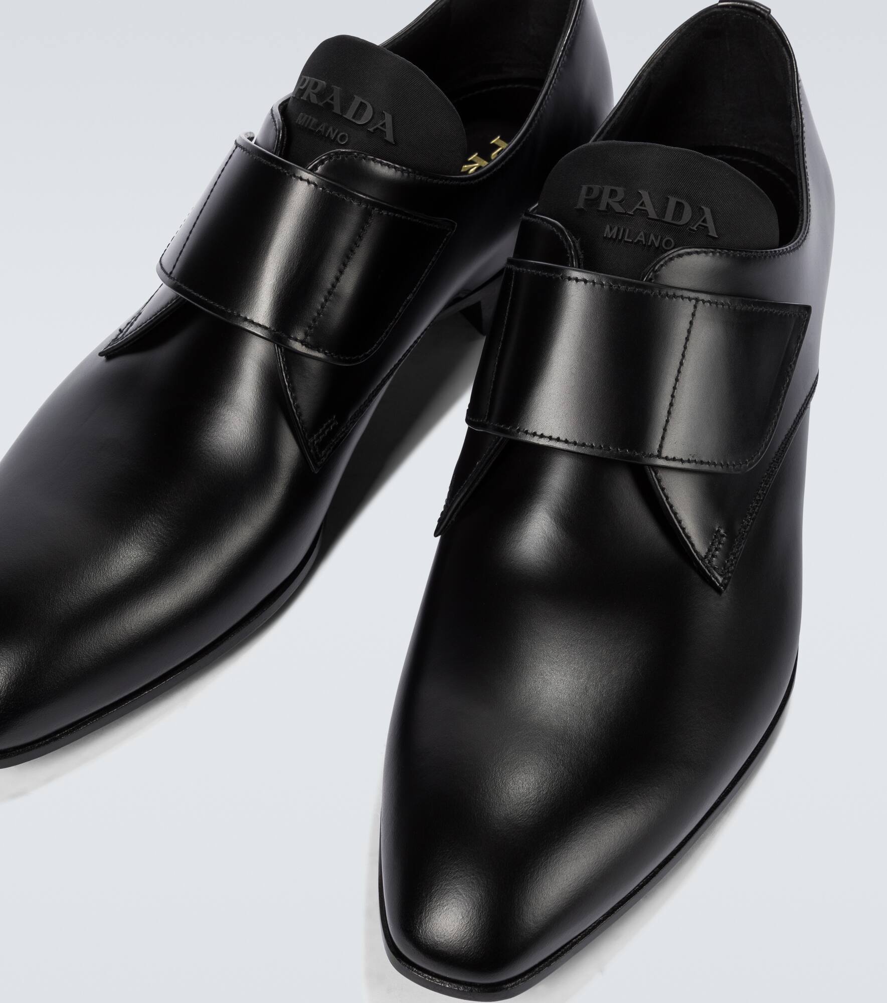 Brushed leather Derby shoes - 3