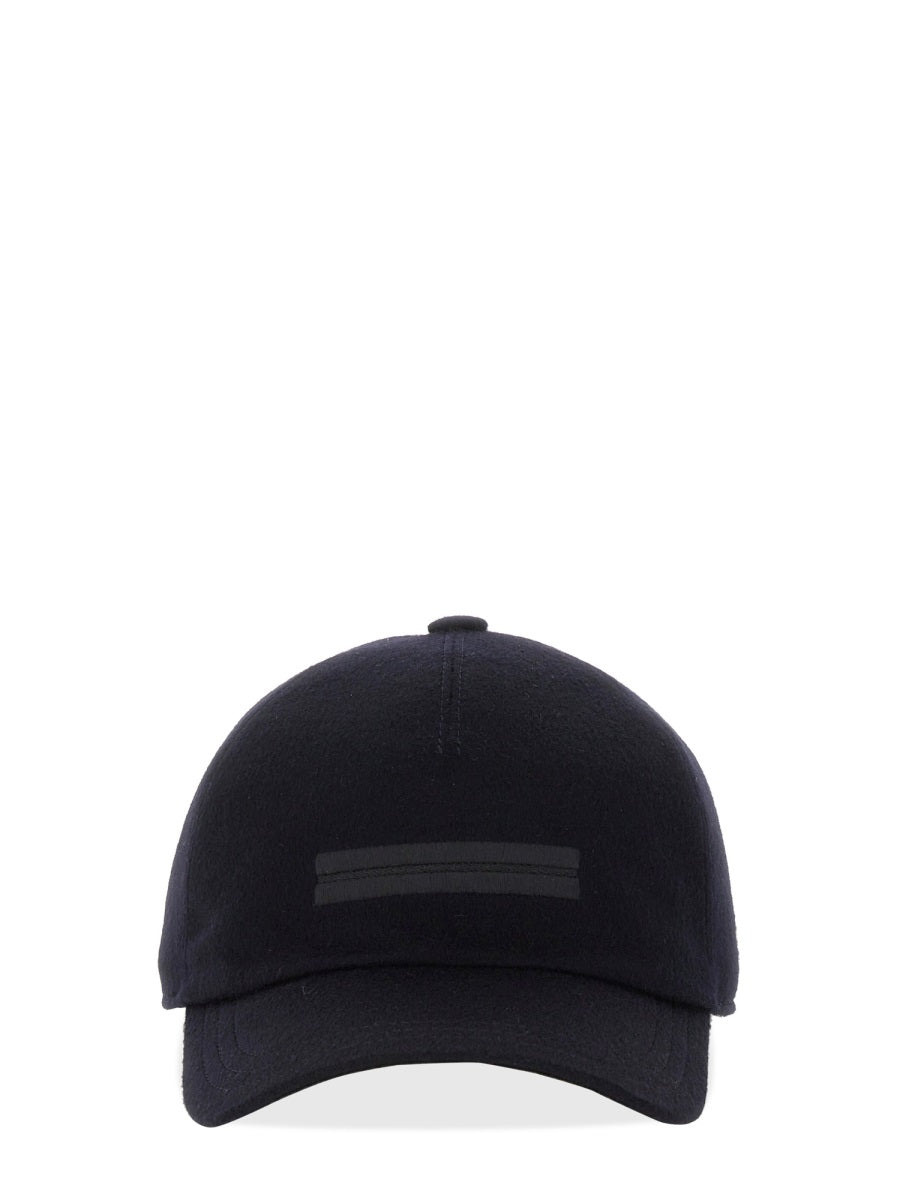 Baseball Hat With Logo - 1
