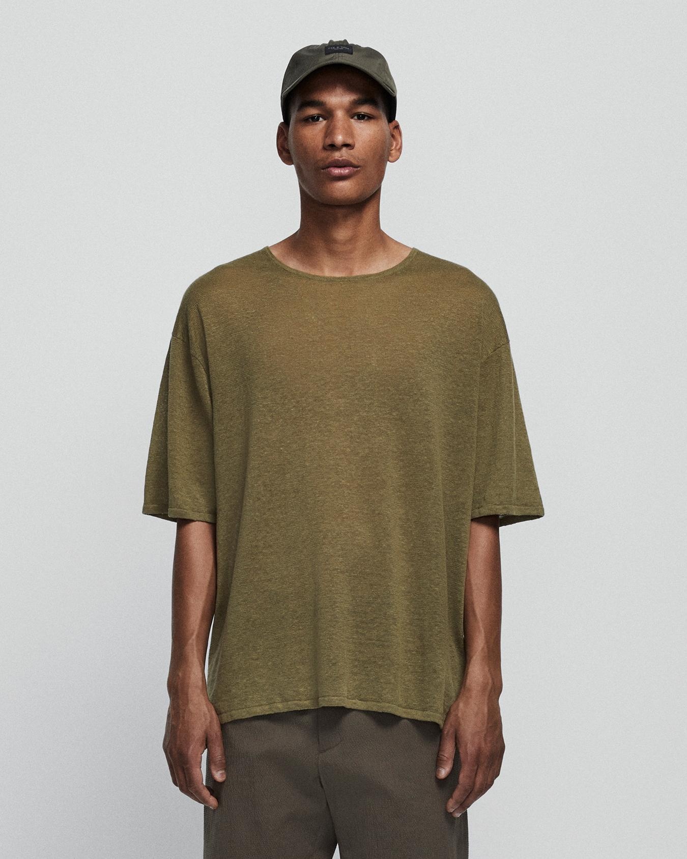 Kerwin Linen Short Sleeve Crew
Relaxed Fit Shirt - 2