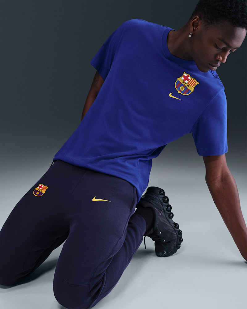 FC Barcelona Tech Men's Nike Soccer Fleece Joggers 5