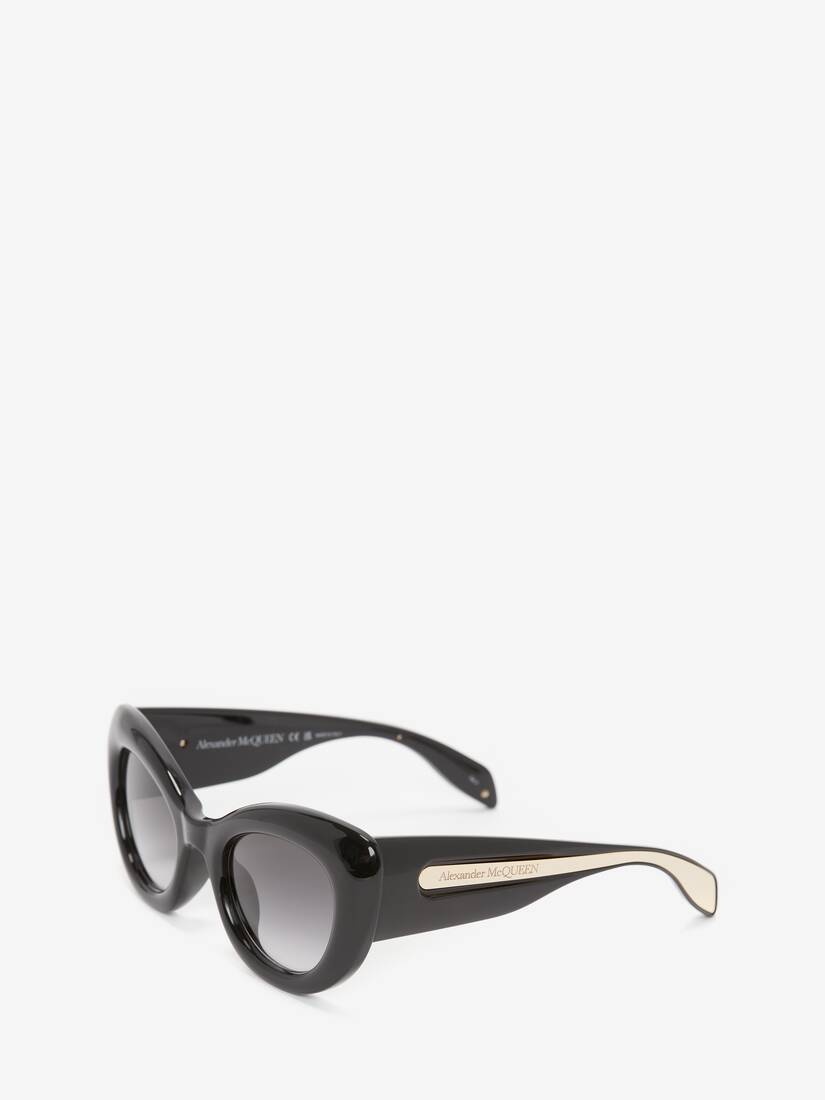 Women's The Curve Cat-eye Sunglasses in Black - 3