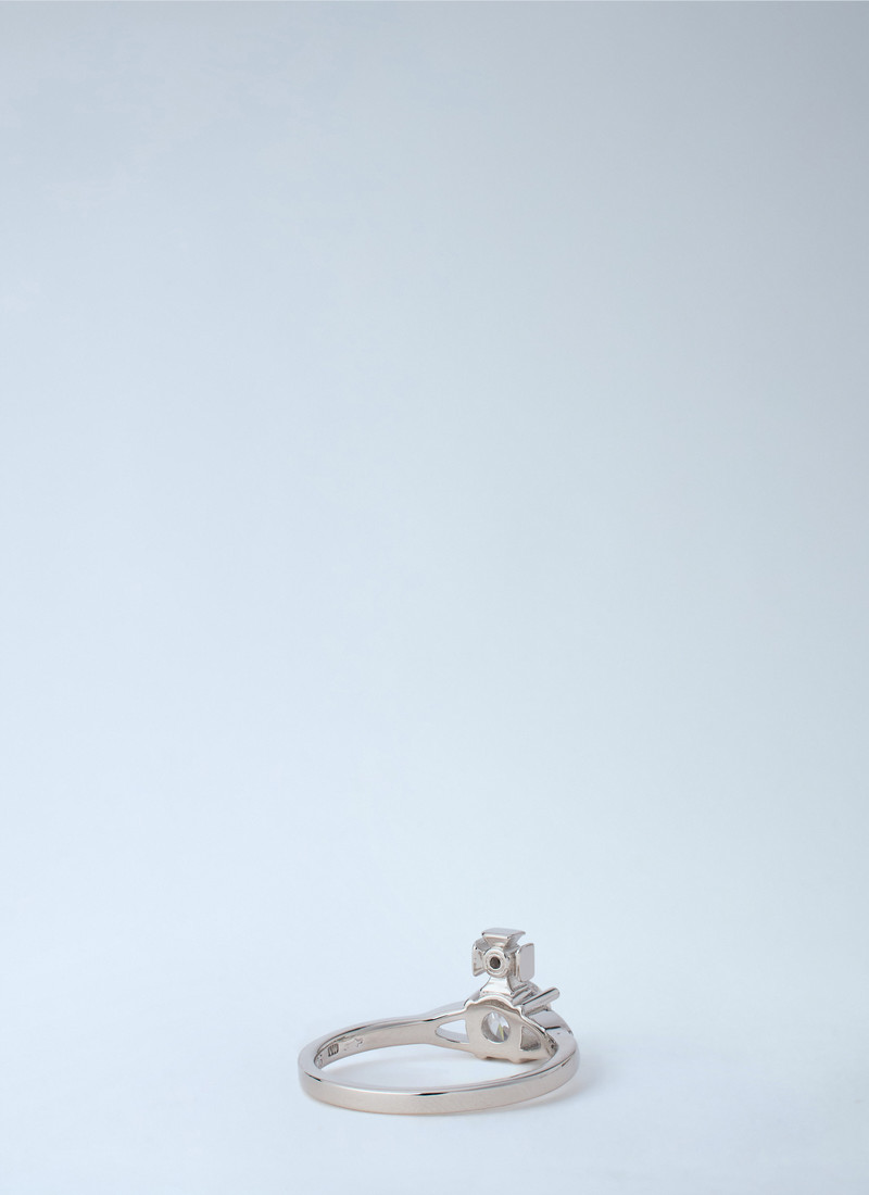 Reina Petite Ring 3