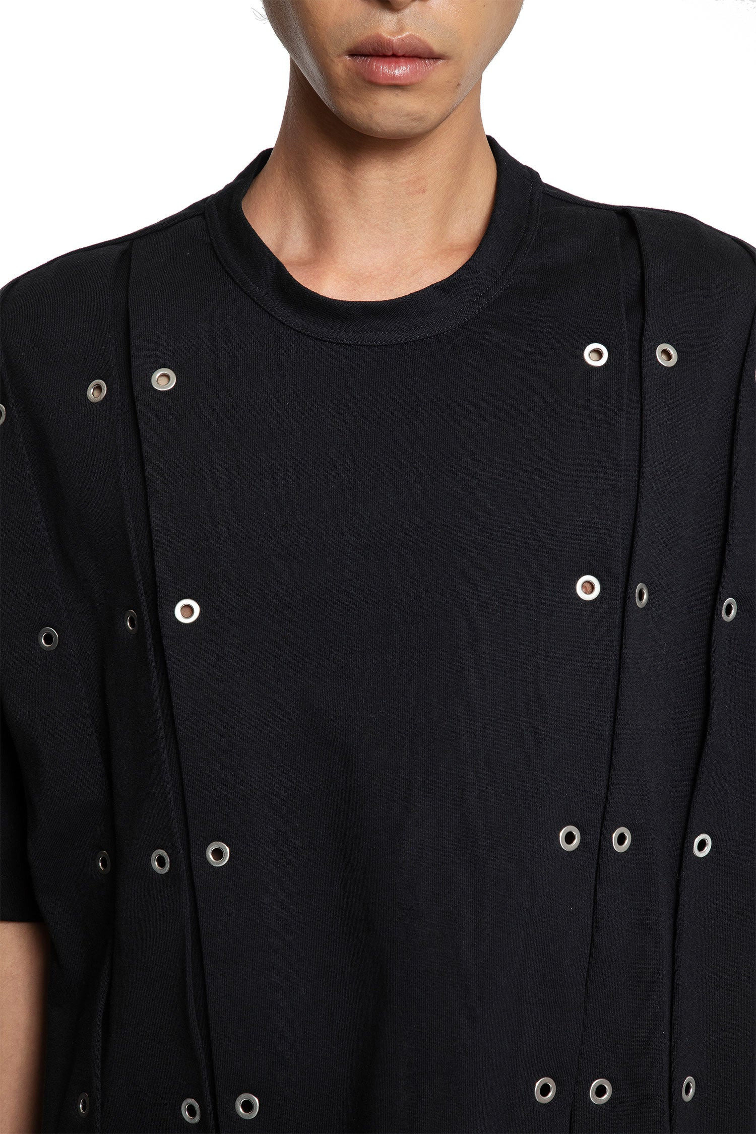 Crewneck-T-Shirt-With-Eyelets - 4