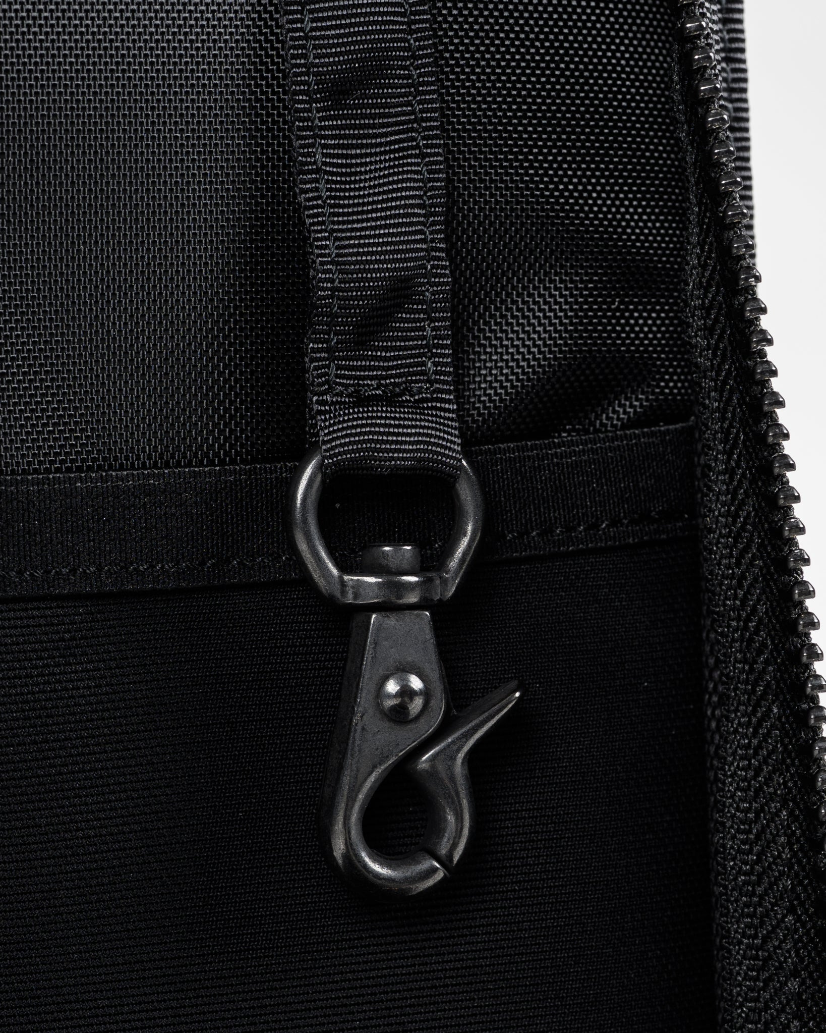 PORTER - YOSHIDA & CO. - HEAT SLING SHOULDER BAG - BLACK - 9
