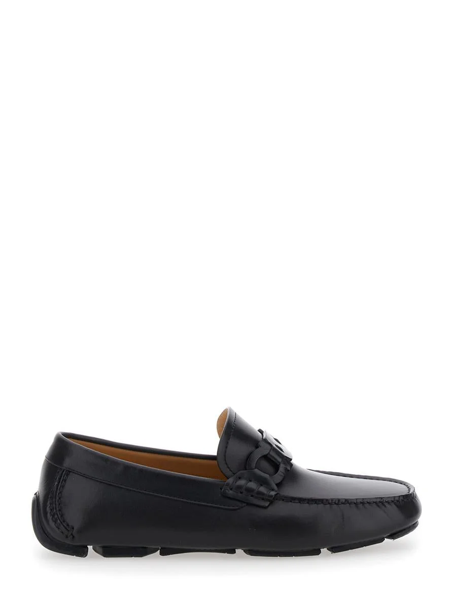 Salvatore Ferragamo Black Loafers With Ganicini Plaque On The Front In Leather Man - 1