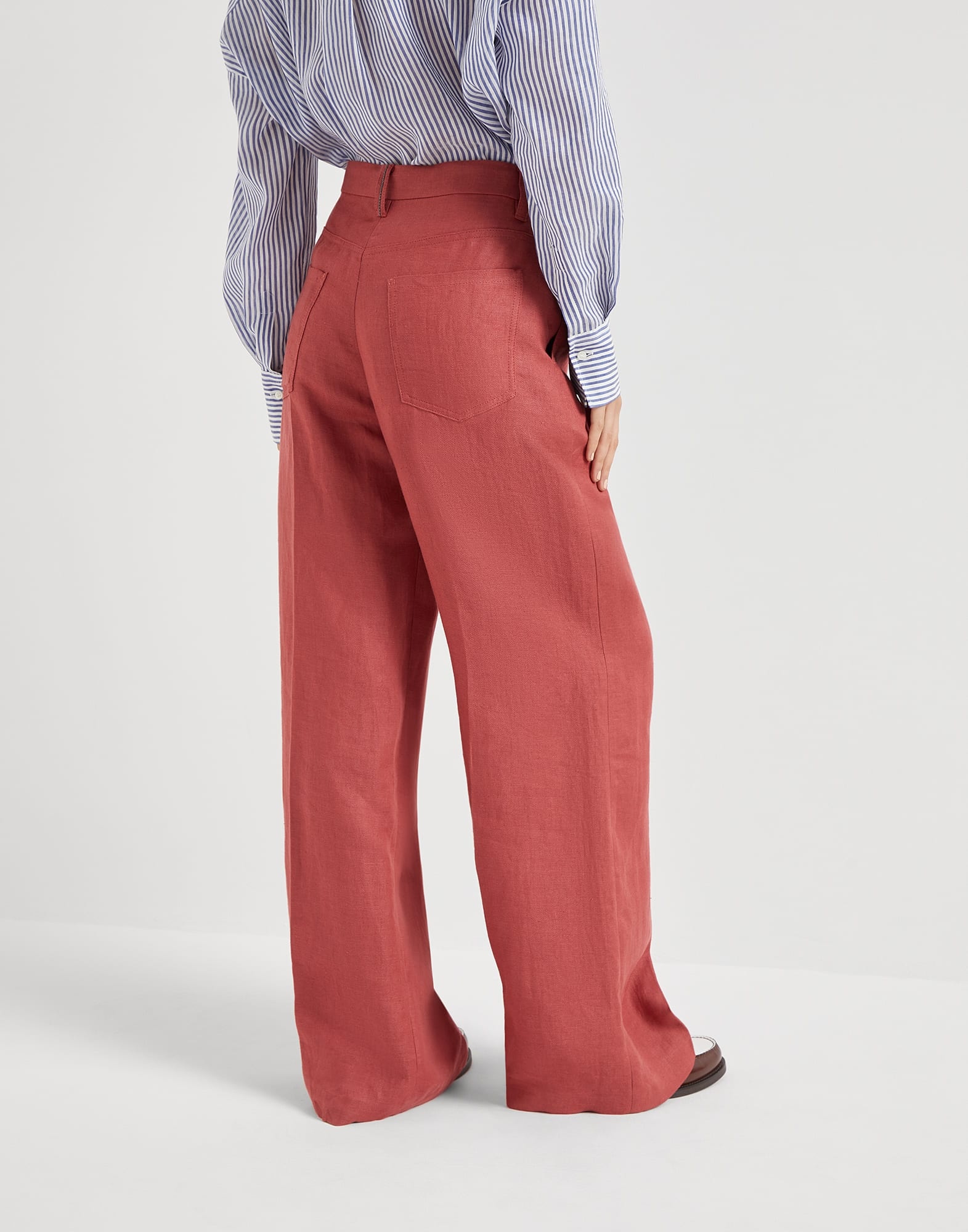 Dyed hemp and linen gabardine loose trousers with monili - 2