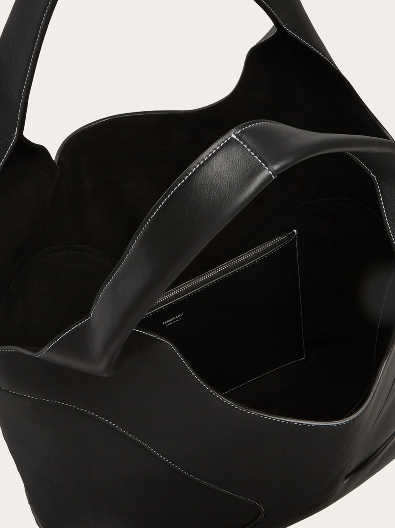 Hobo bag with cut-out detailing 5