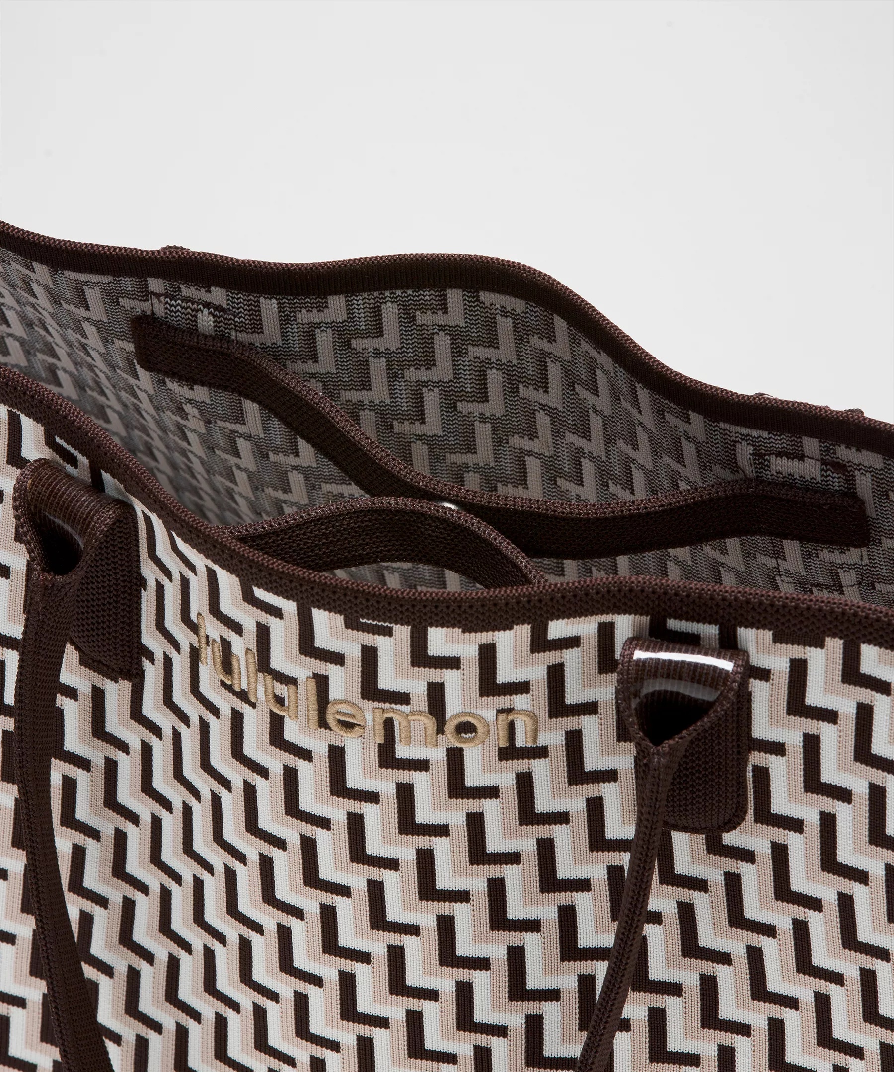 Classic Knit Tote Bag 18L - 4