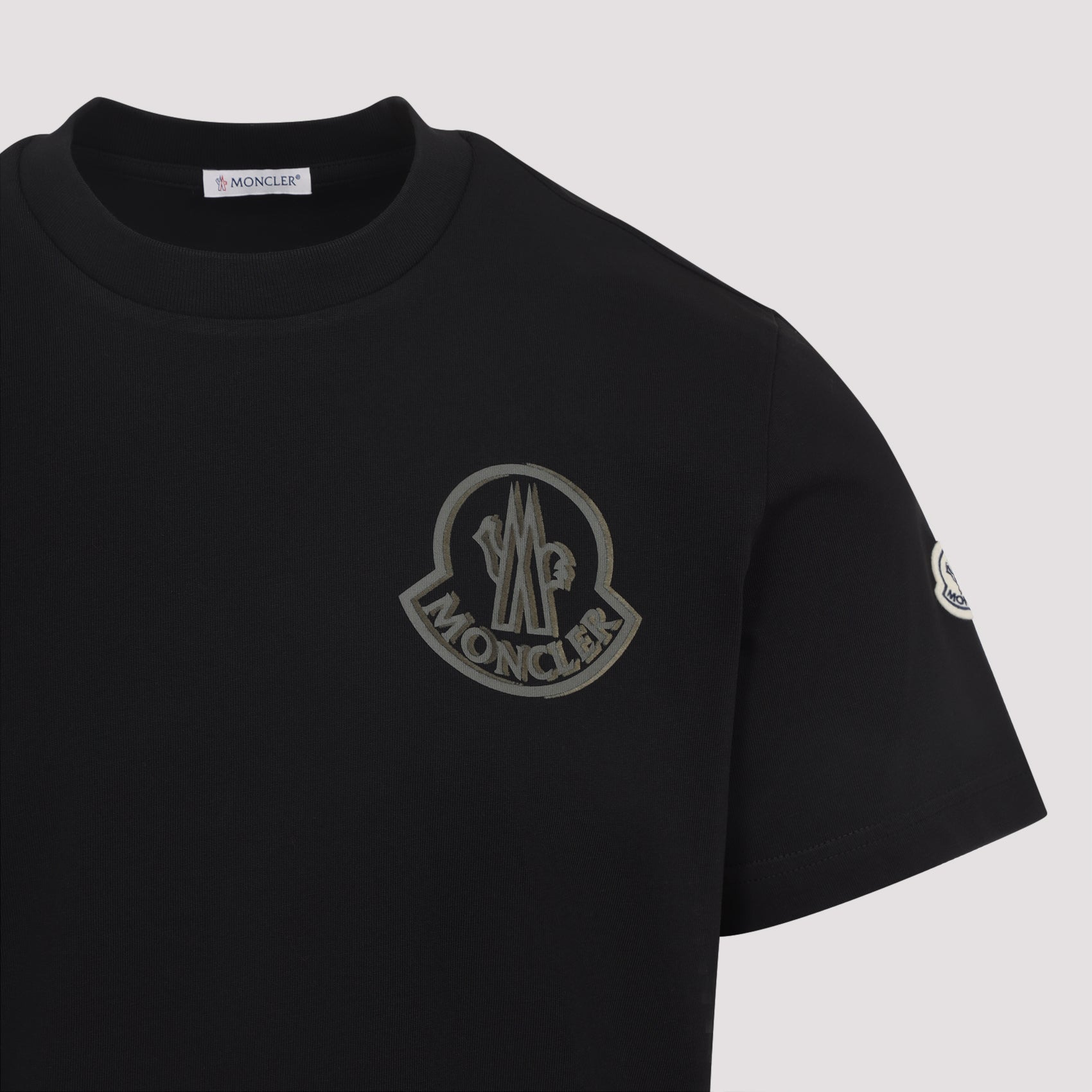 Moncler Short Sleeves T-Shirt Men - 3