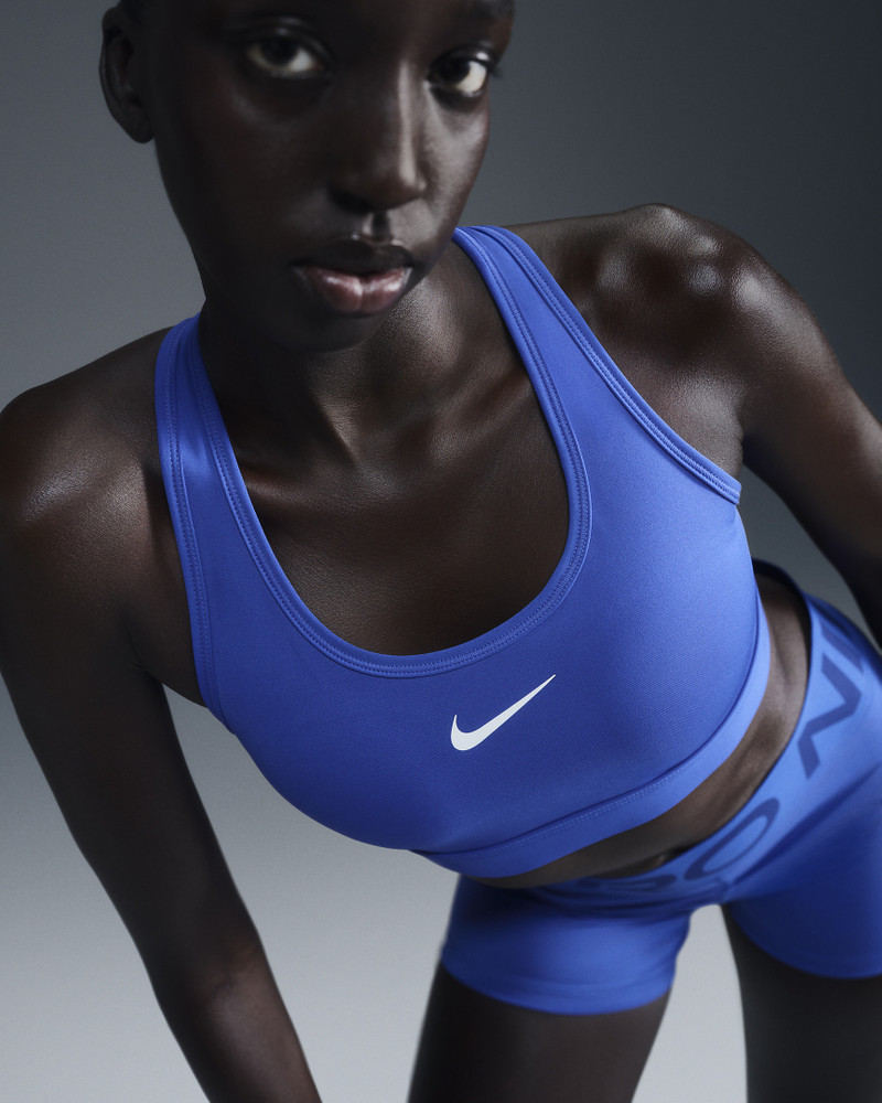 Nike Nike Swoosh Medium Support Women's Padded Sports Bra outlook