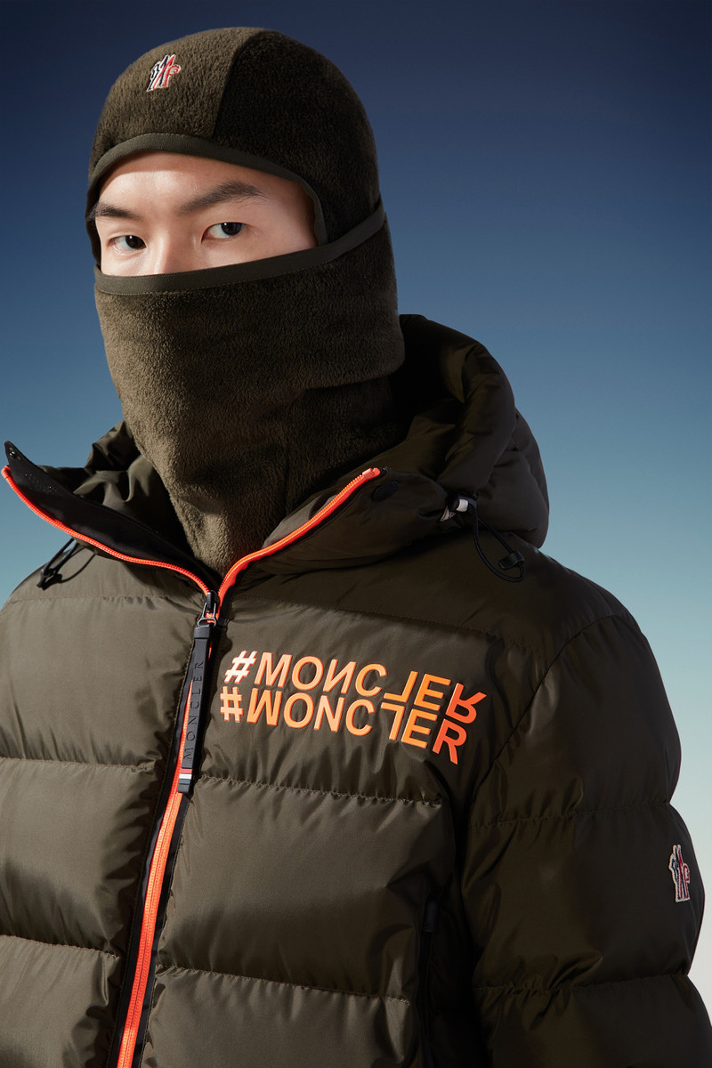 Moncler Velvet Fleece Cagoule outlook