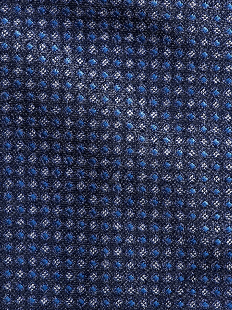 patterned tie 3