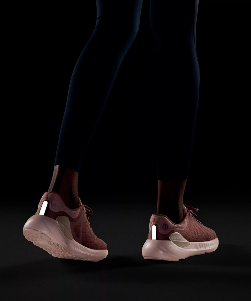 Women's Beyondfeel Running Shoe 10