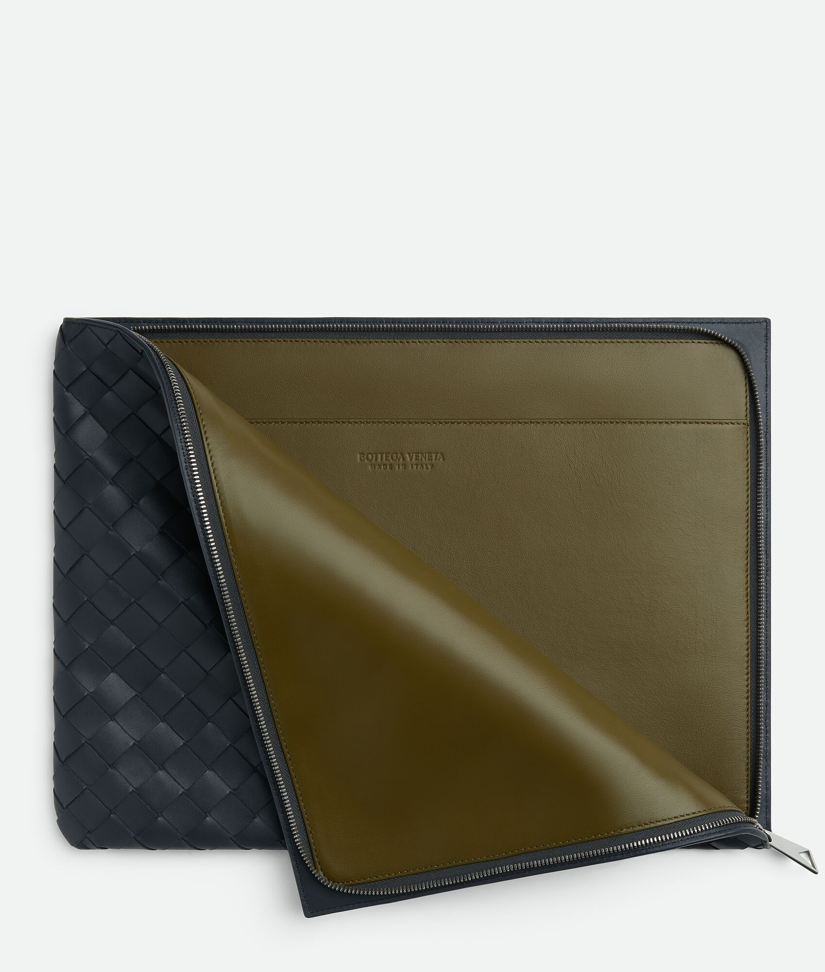 Intrecciato Half Zipped Pouch - 2